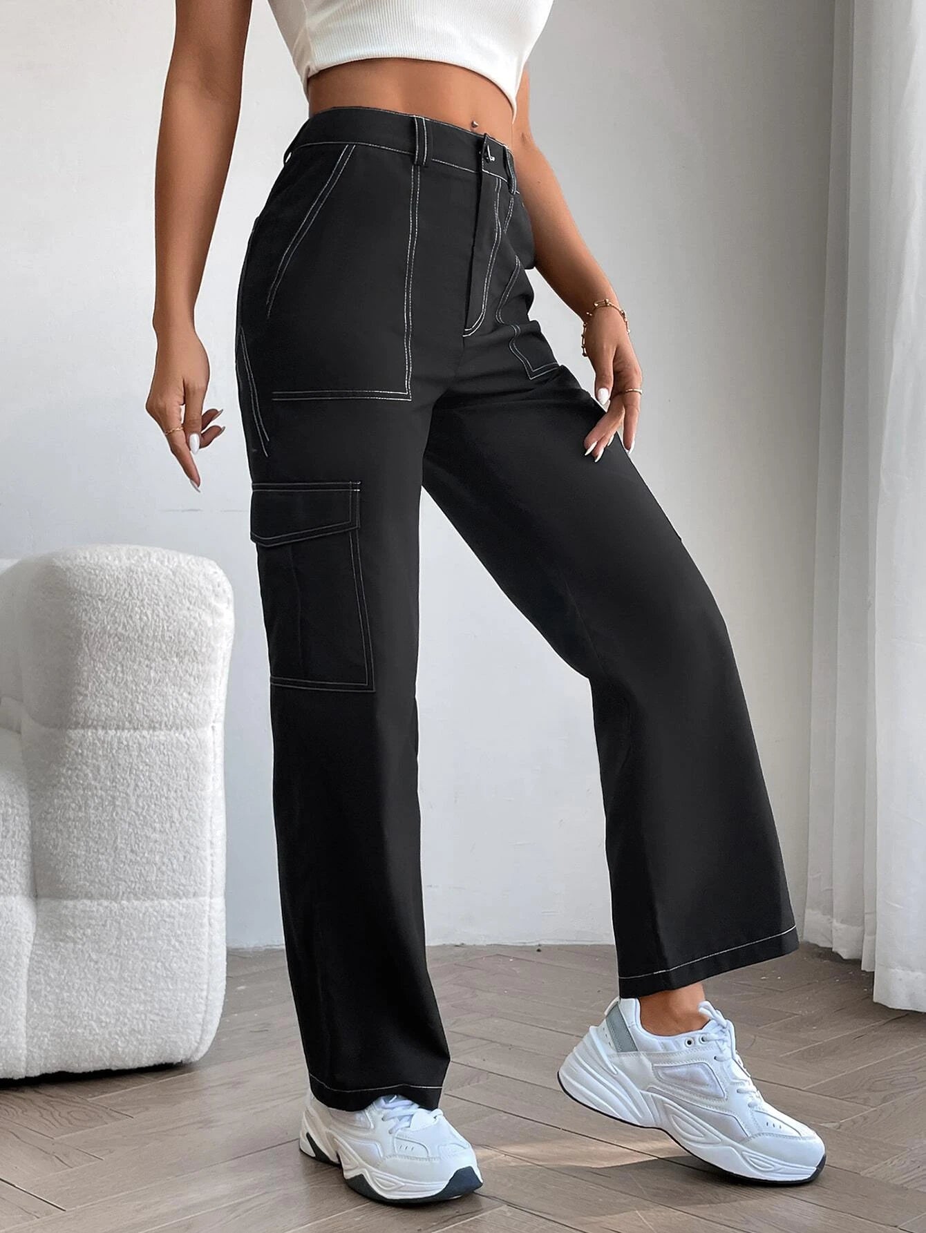 Casual Top Stitching Cargo Pants – back view detail