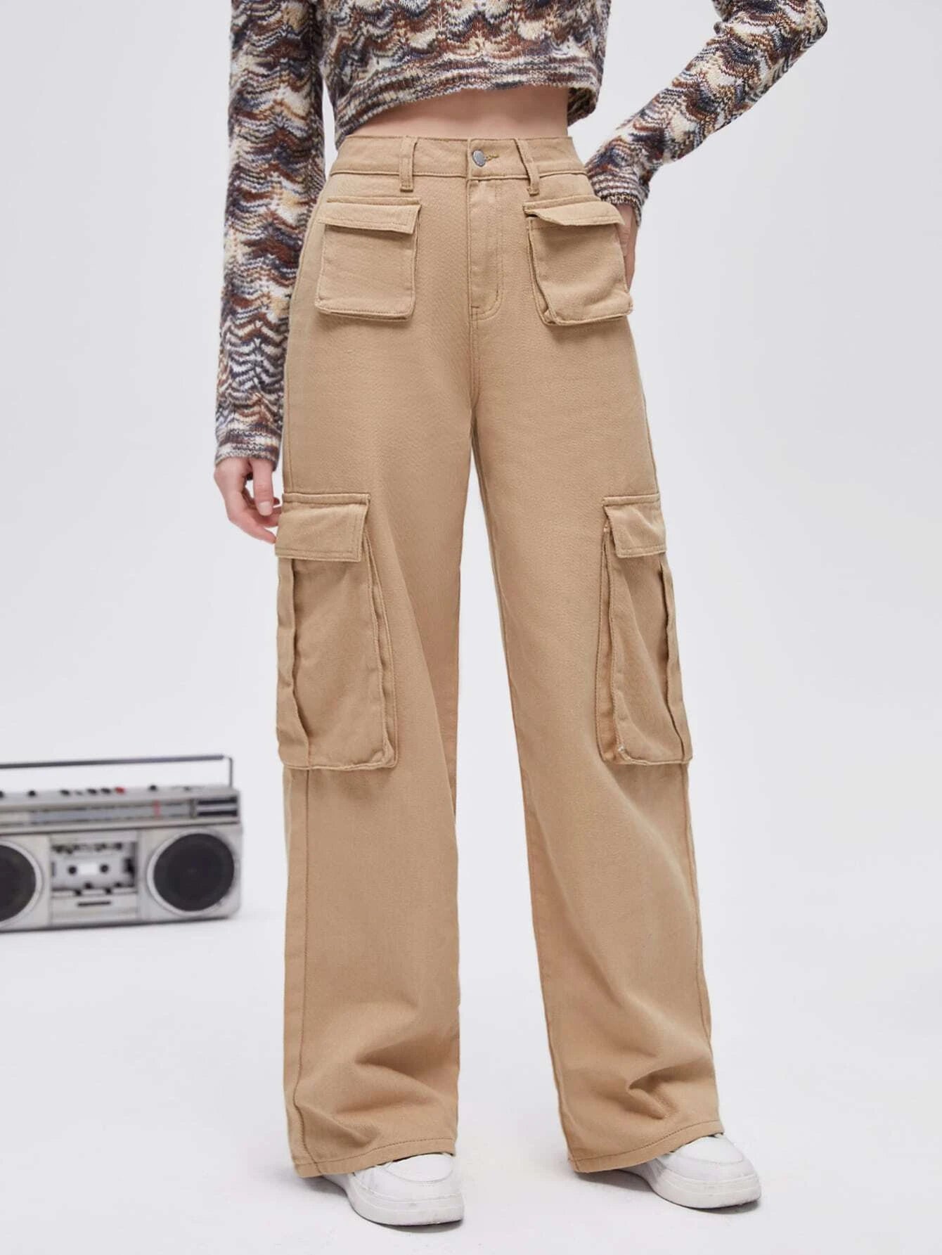 Flap Pocket Cargo Jeans Style 11 – side profile view