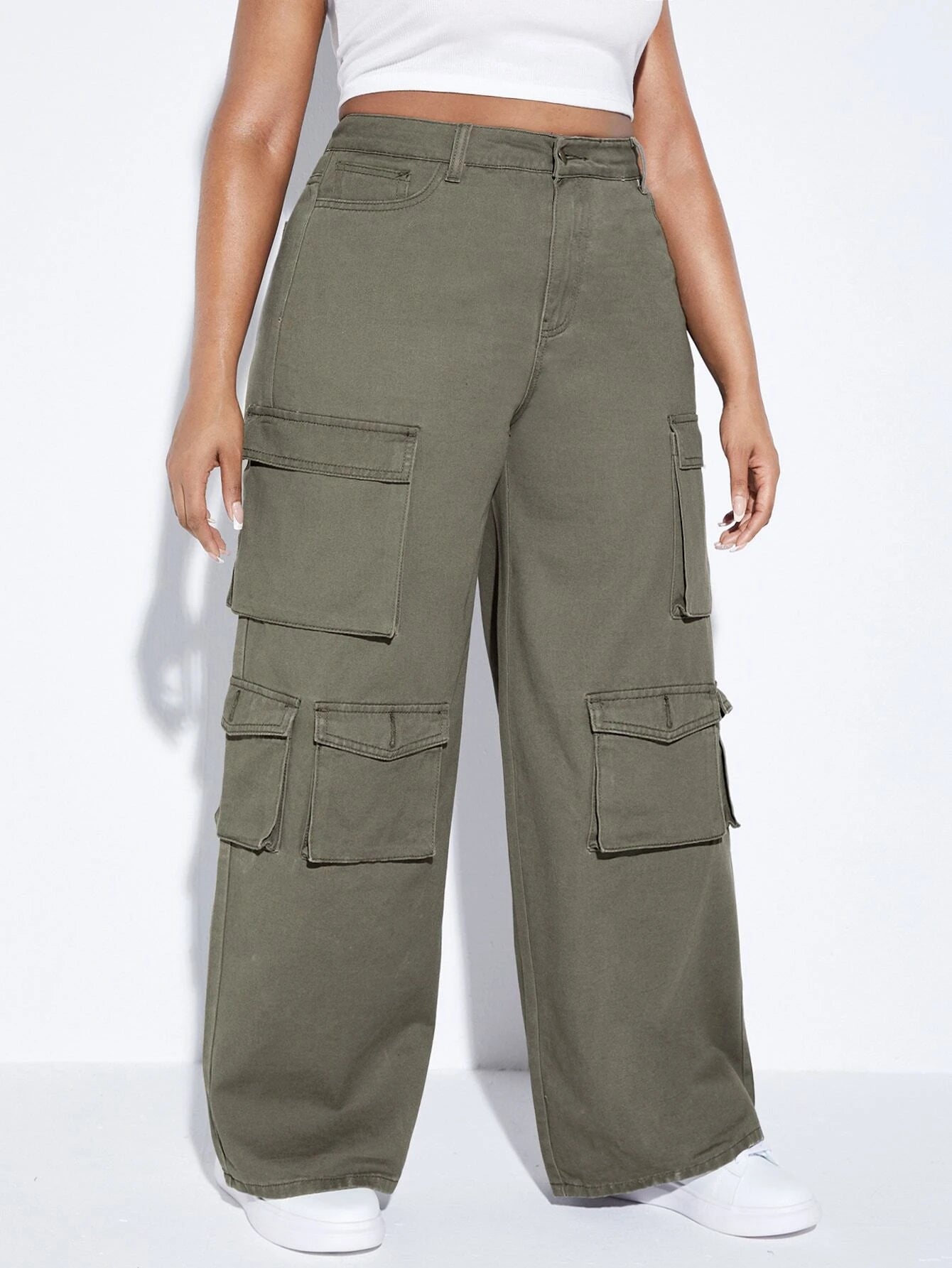 Cargo Jeans With Elevated Waist – waistband detail