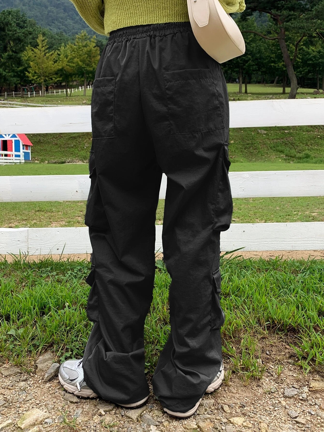 Trendy Flap Pocket Cargo Pants – back view detail