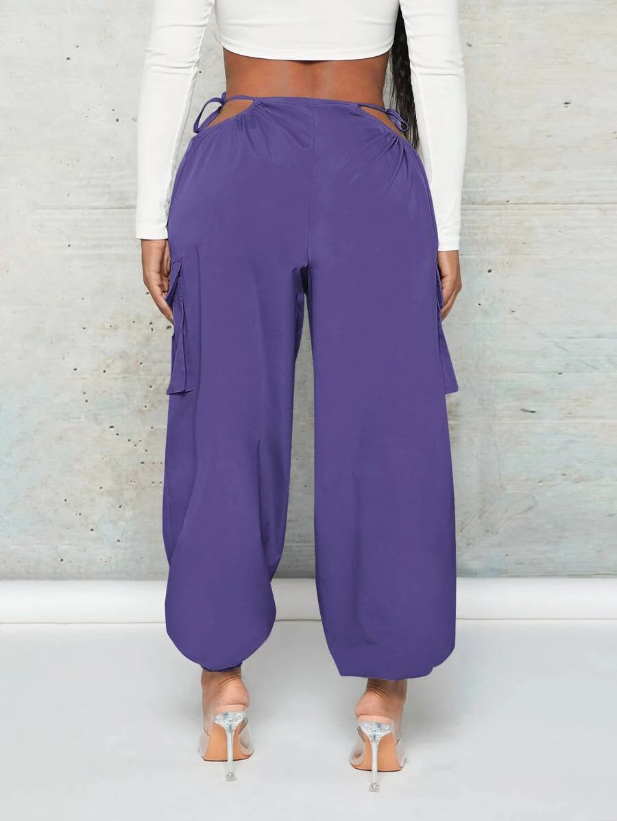 Trendy Cut Out Waist Flap Pocket Cargo Pants – waistband detail