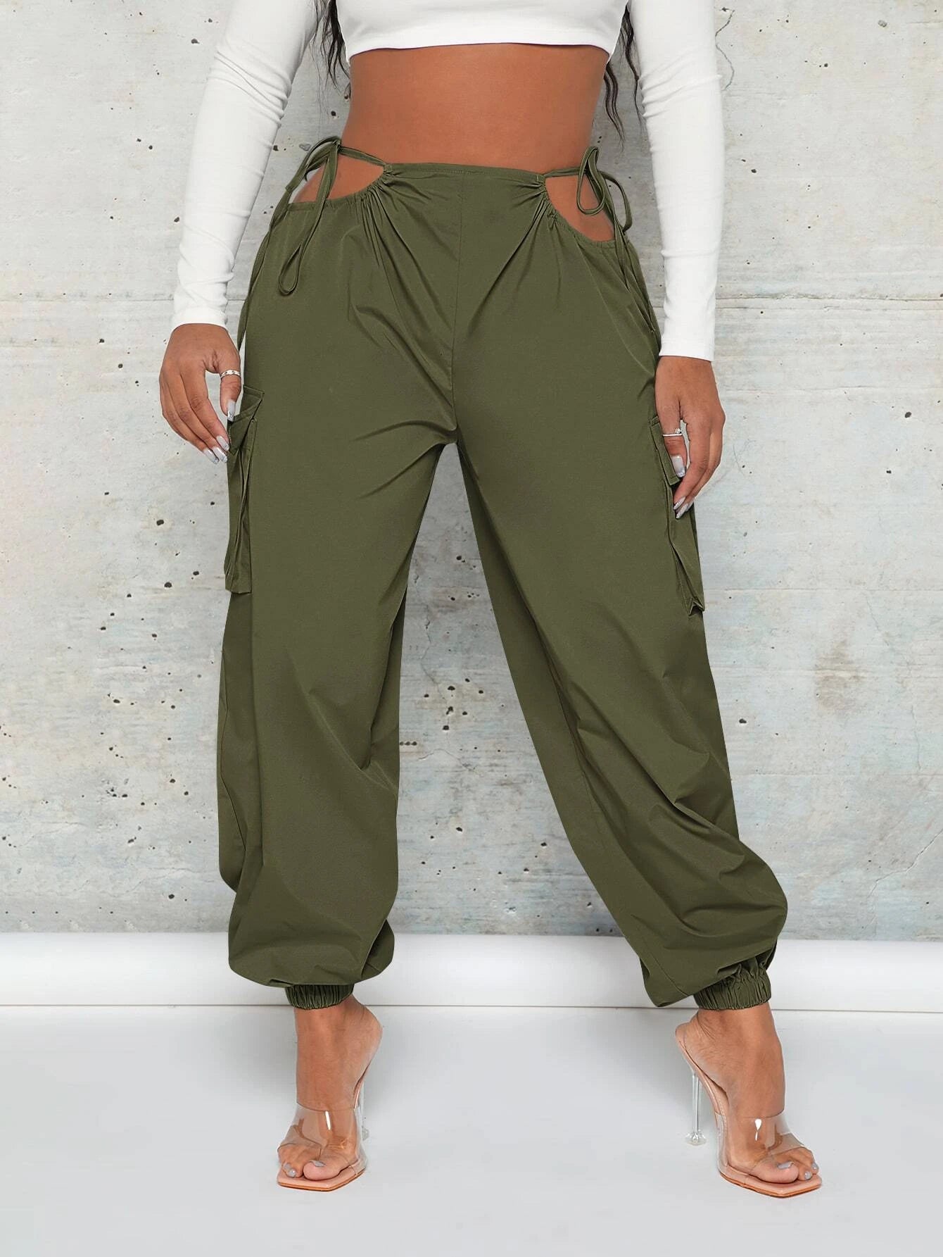 Cut Out Waist Cargo Pants – pocket detail close-up