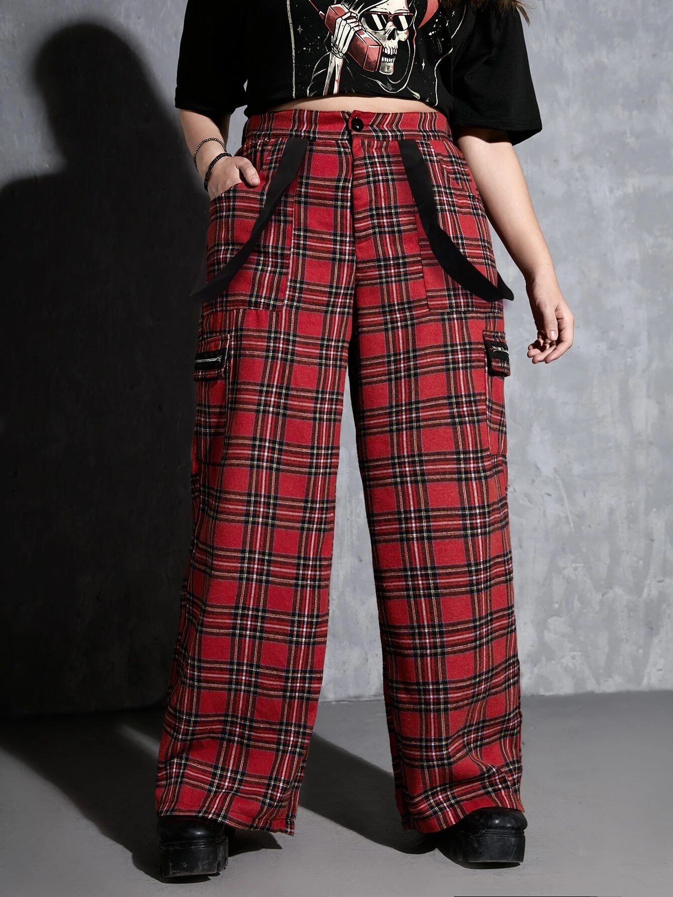 Tartan Print Cargo Pants With Flap Pocket – women's cargo pants front view