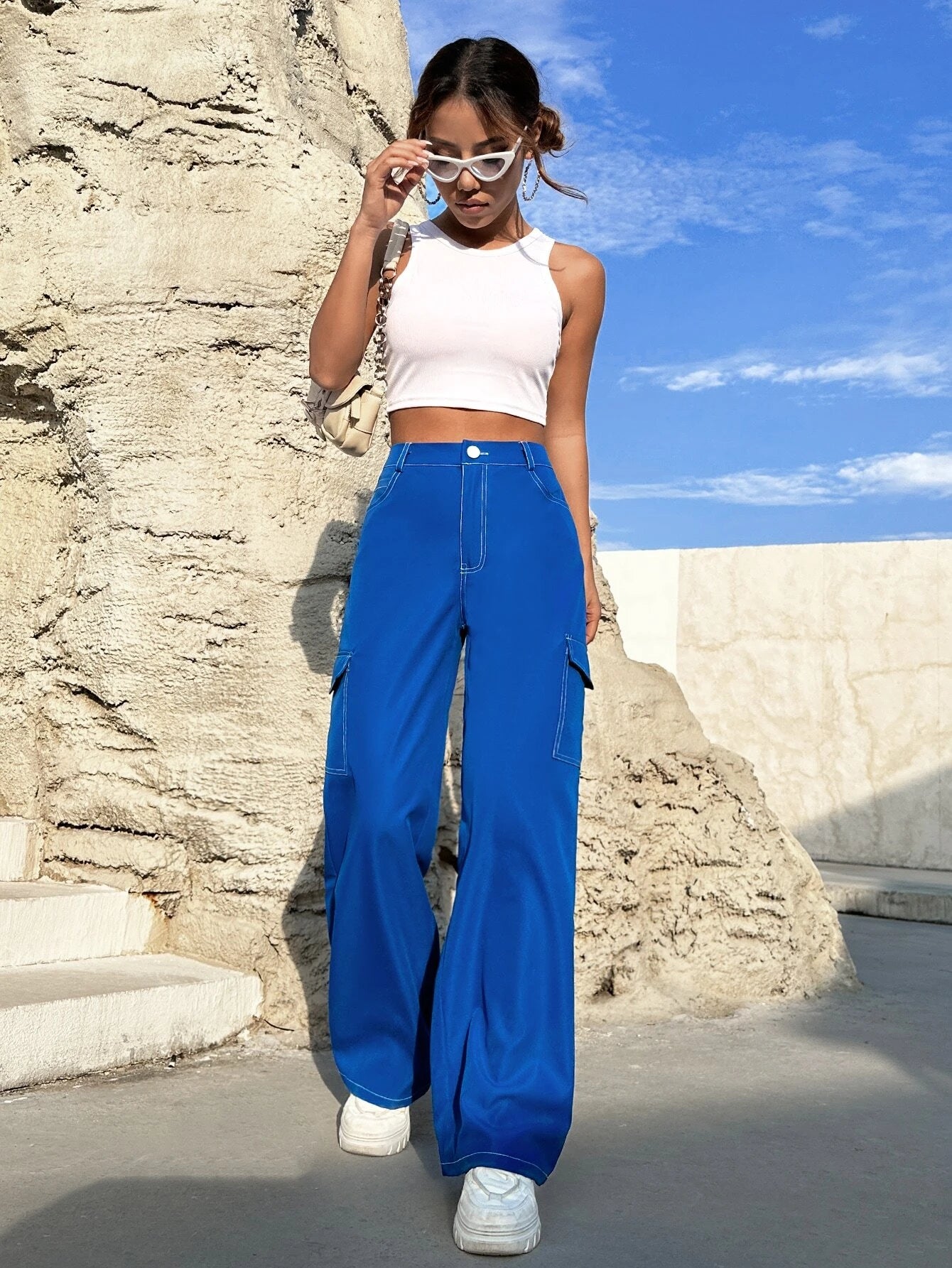 High Waist Cargo Pants – waistband detail