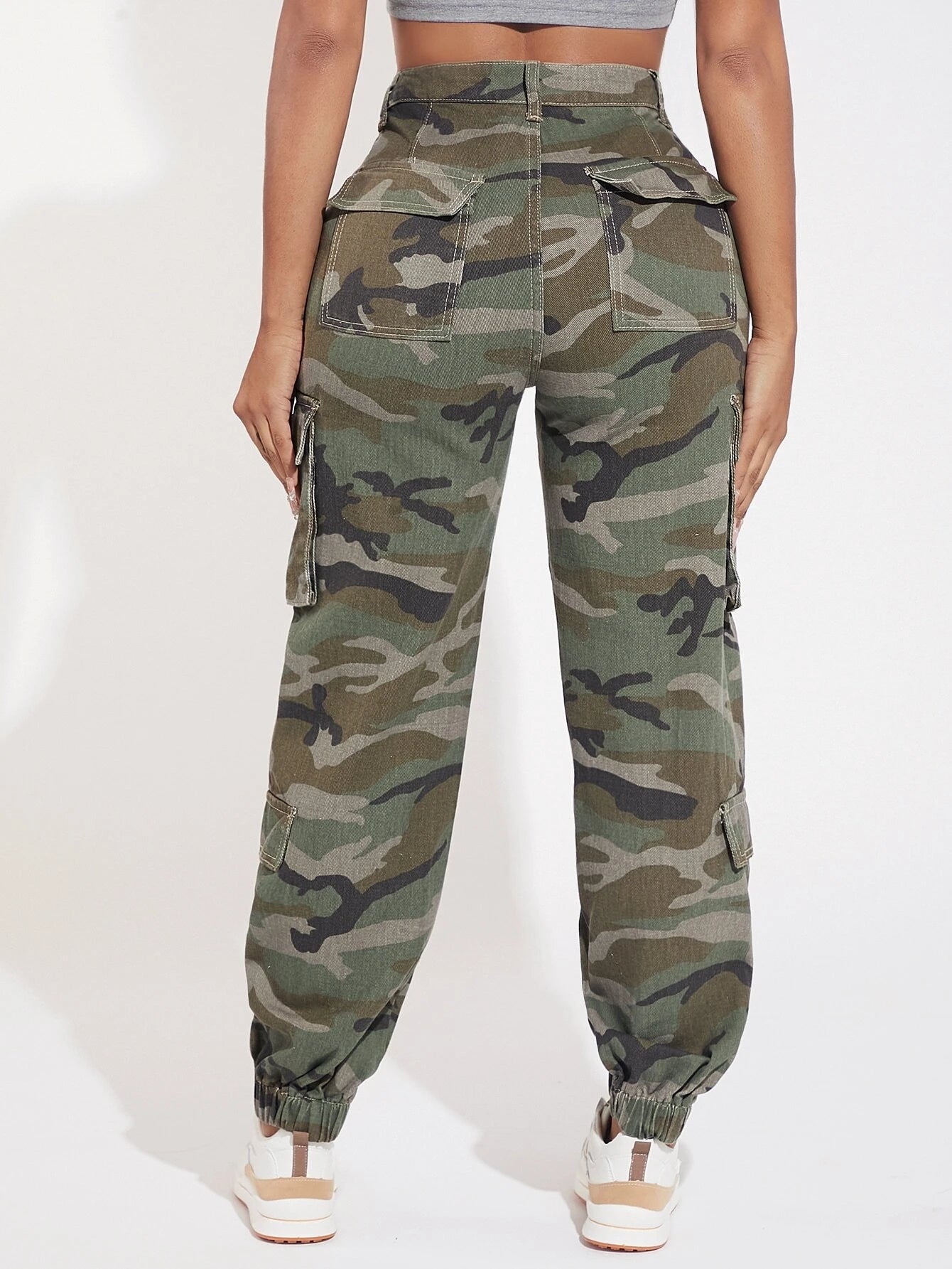 Camo Printed Cargo Jeans – fabric detail close-up