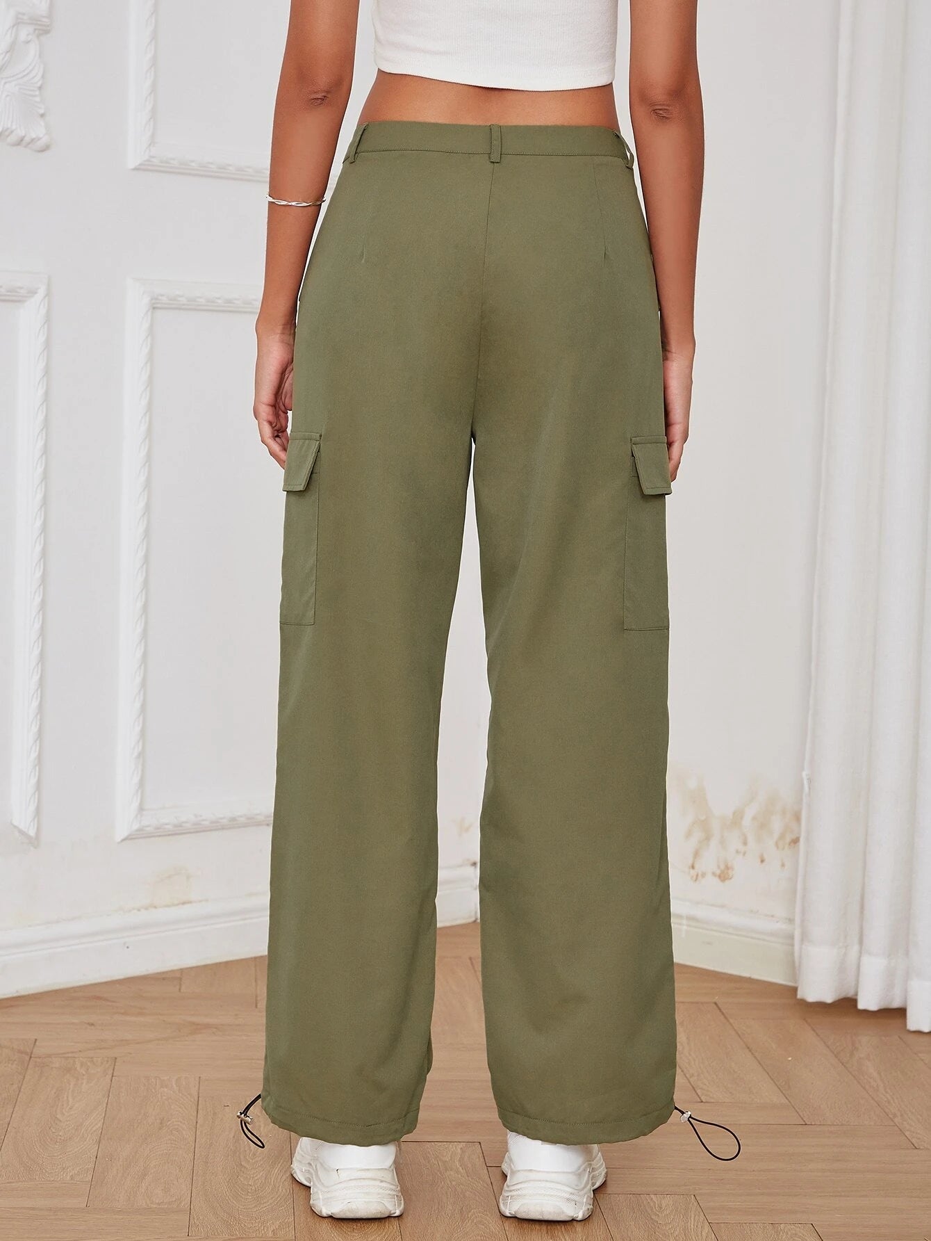 Casual High Waist Flap Pocket Side Cargo Pant – waistband detail