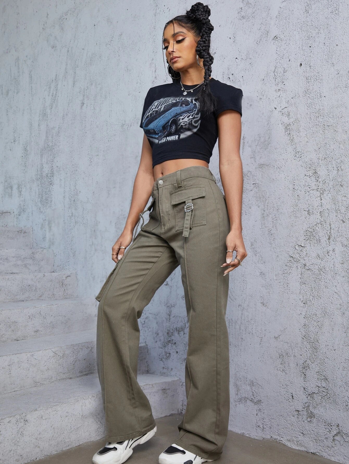 Zipper Flap Pocket Flare Cargo Jean – styled outfit view