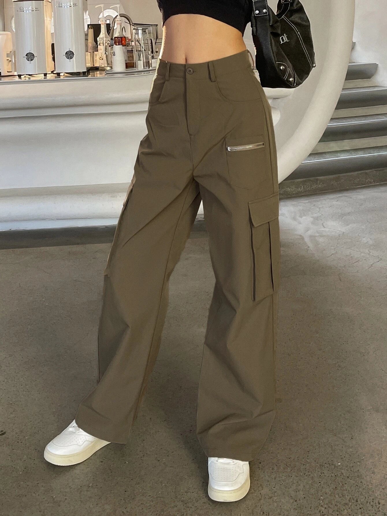 Plain Flap Side Pocket Cargo Pants – model wearing view