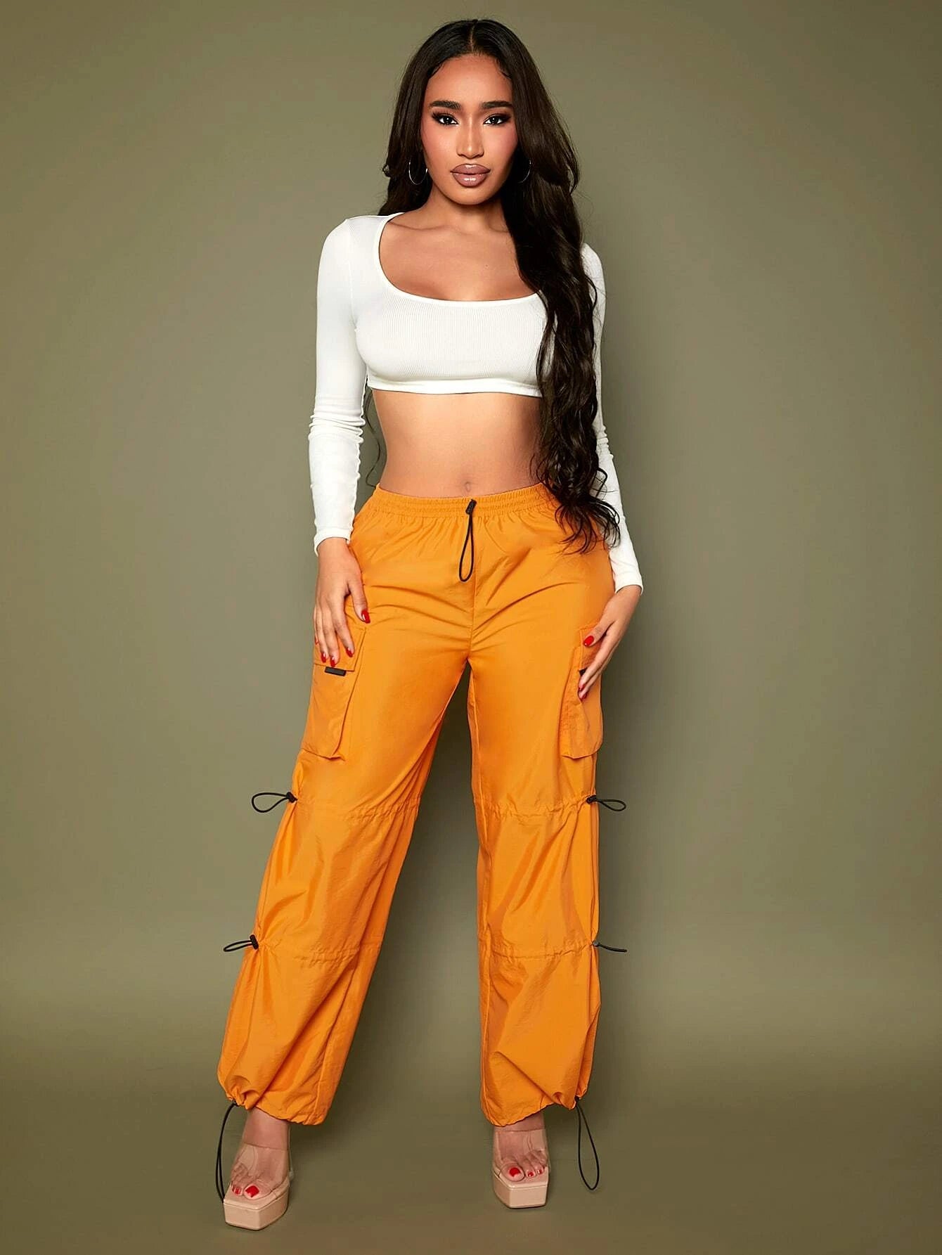 Casual Pocket Side Cargo Pants Style 1 – pocket detail close-up