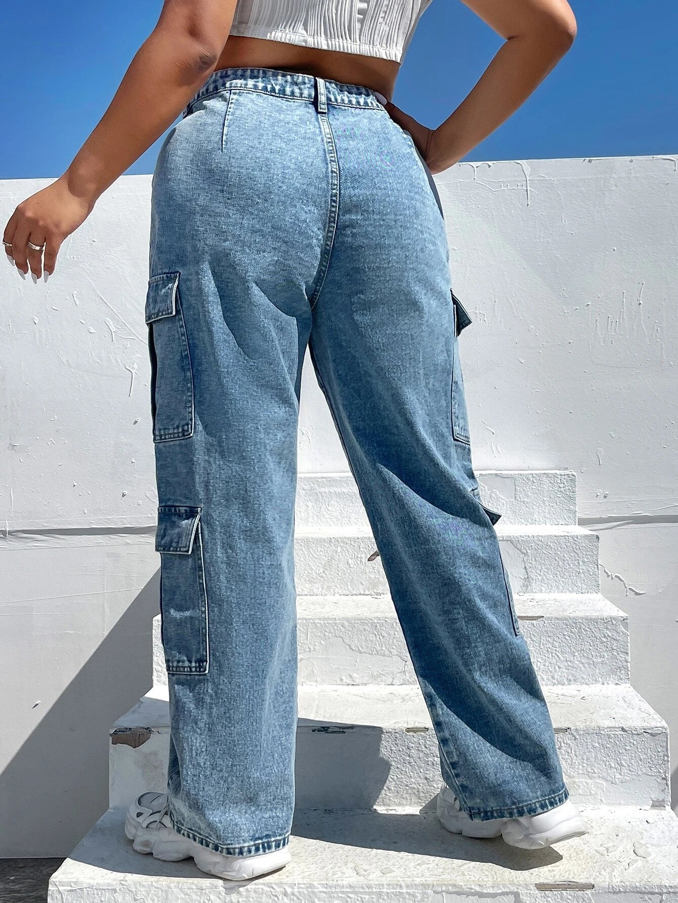Side Flap Pocket Denim Cargo Jeans – back view detail