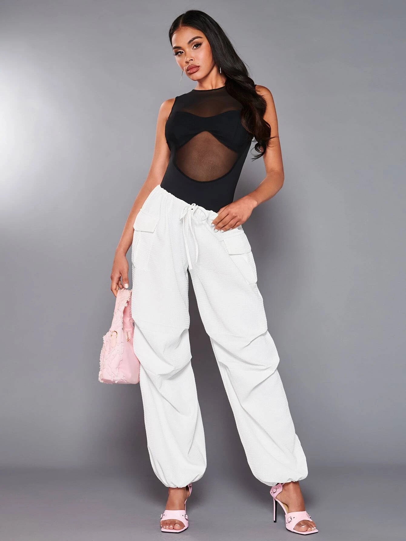 Plain Flap Pocket Jogger Cargo Pants – back view detail