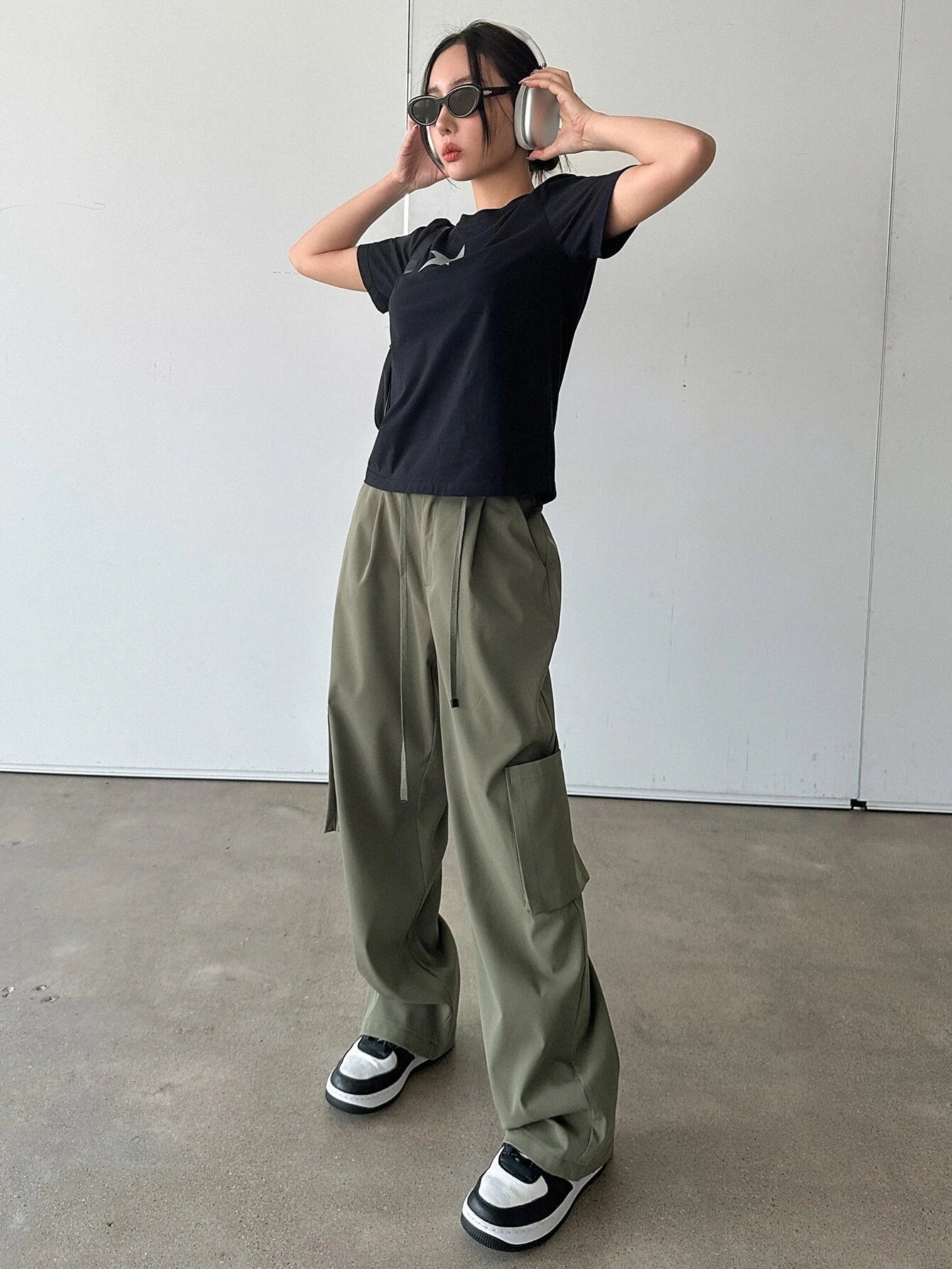 Stylish Casual Pocket Side Cargo Pants – back view detail