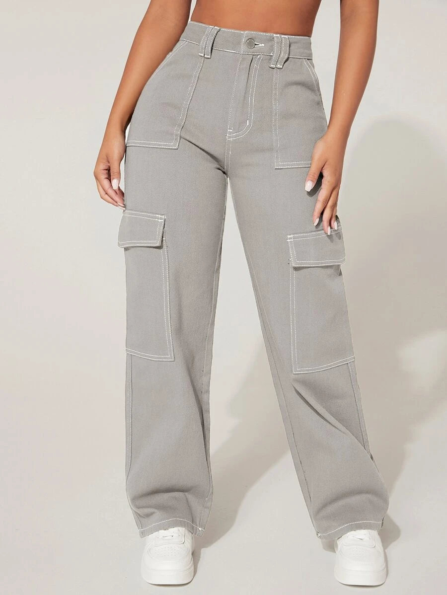 Trendy High Waist Flap Pocket Denim Cargo Jeans – fit and style view