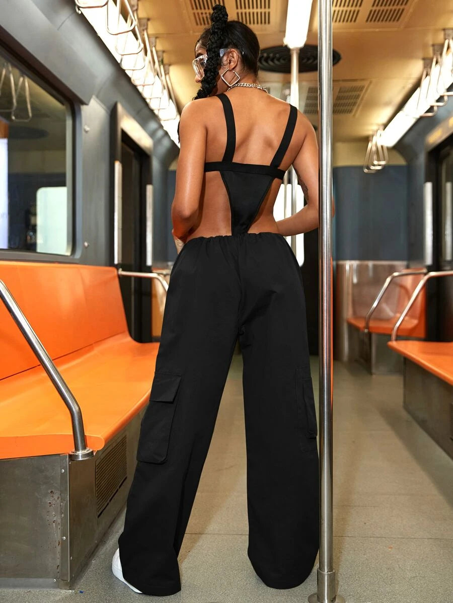 Low Rise Flap Pocket Wide Leg Cargo Pants – back view detail