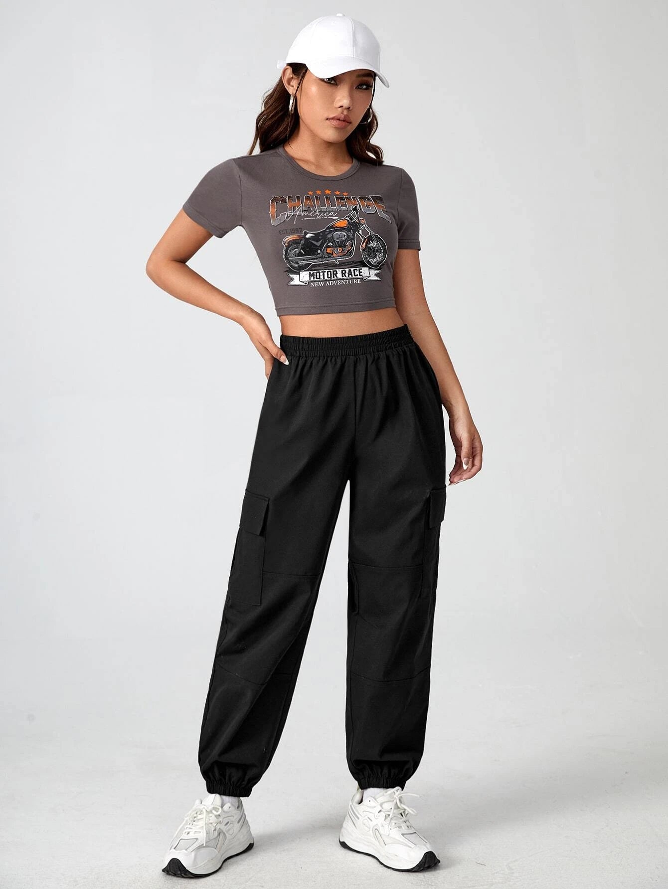 Solid Color Flap Pocket Side Cargo Pants Style 3 – back view detail