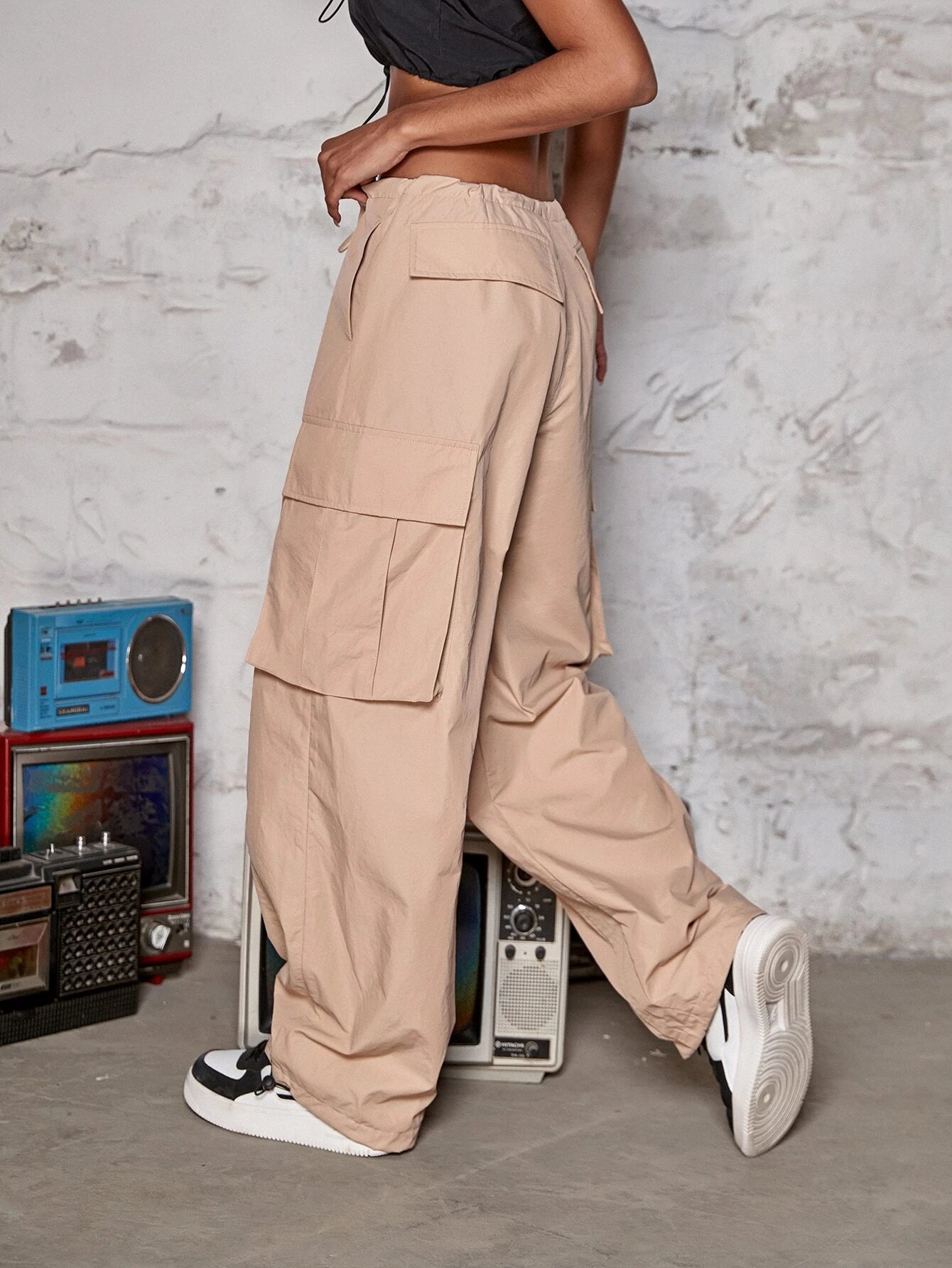 Wide Length Cargo Jogger PantsWide Length Cargo Jogger Pants - Image 9