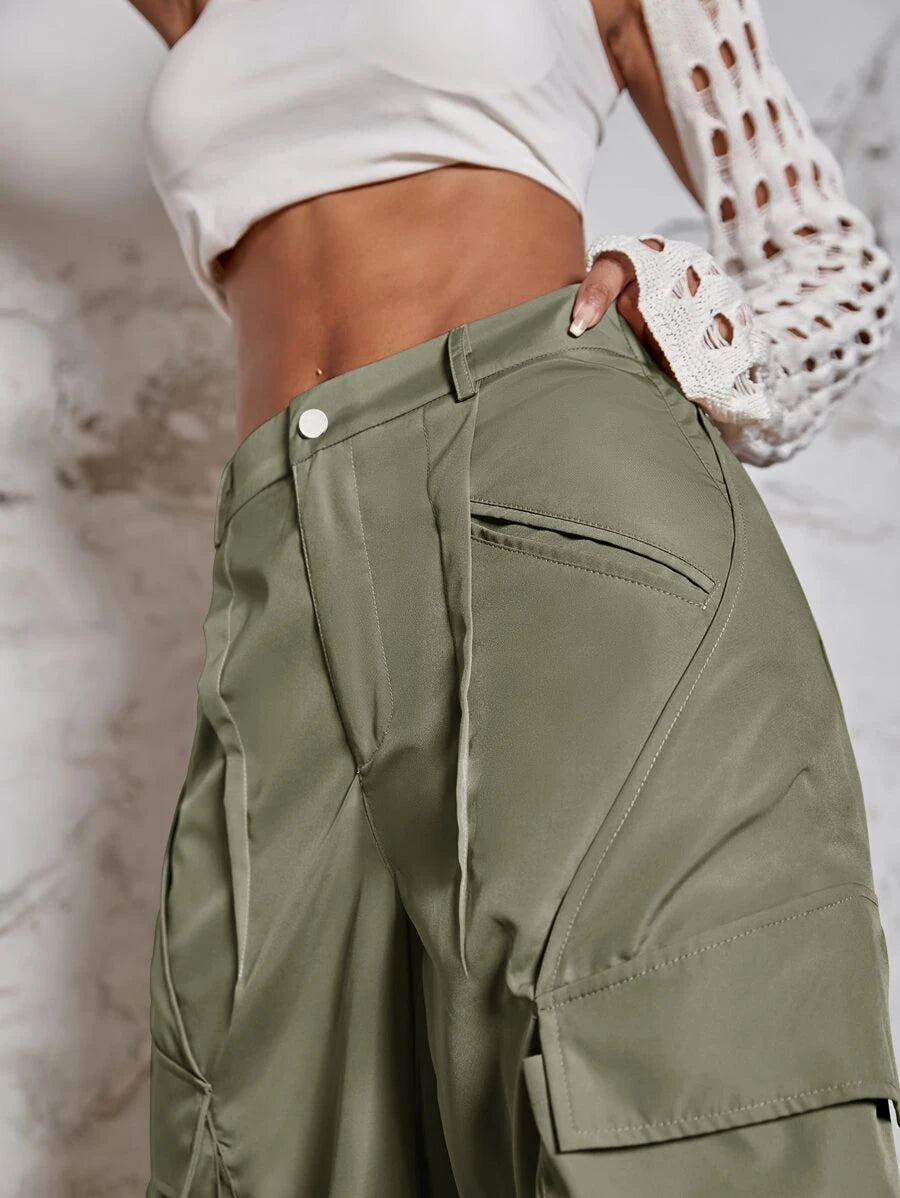 Hip Hop Flap Pocket Wide Leg Cargo Pants – fabric detail close-up