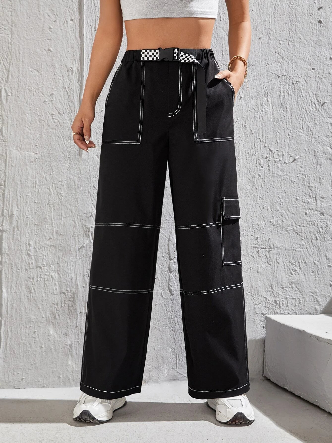 Top Stitching Flap Pocket Side Cargo Pants – women's cargo pants front view