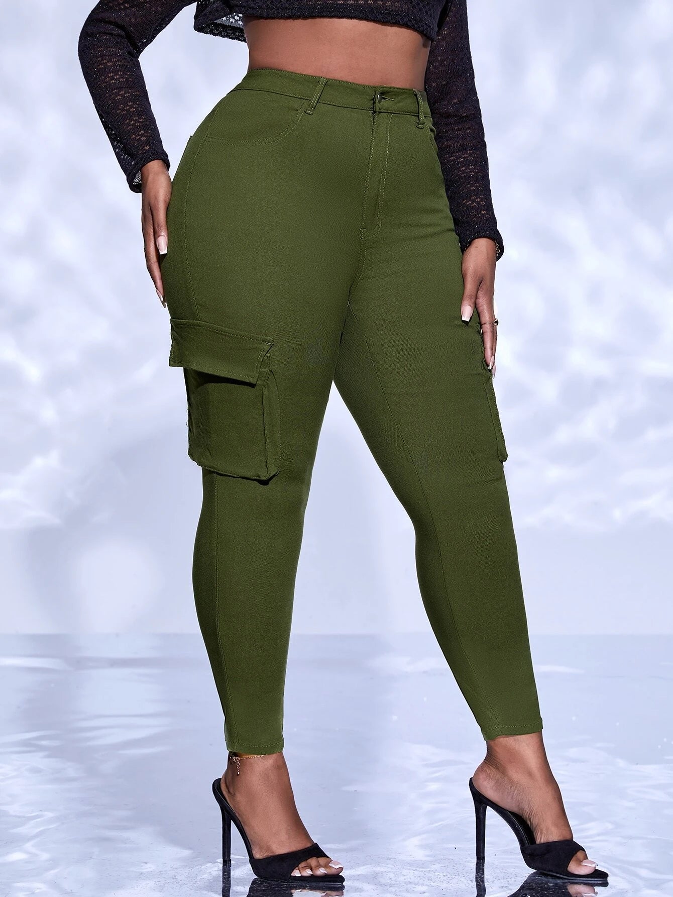 Flap Pocket High Waist Side Cargo Jeans – side profile view