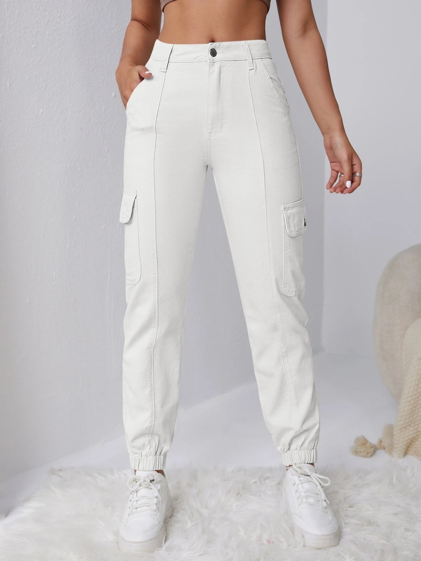 Trendy Flap Pocket Side Cargo Jeans – full length outfit view