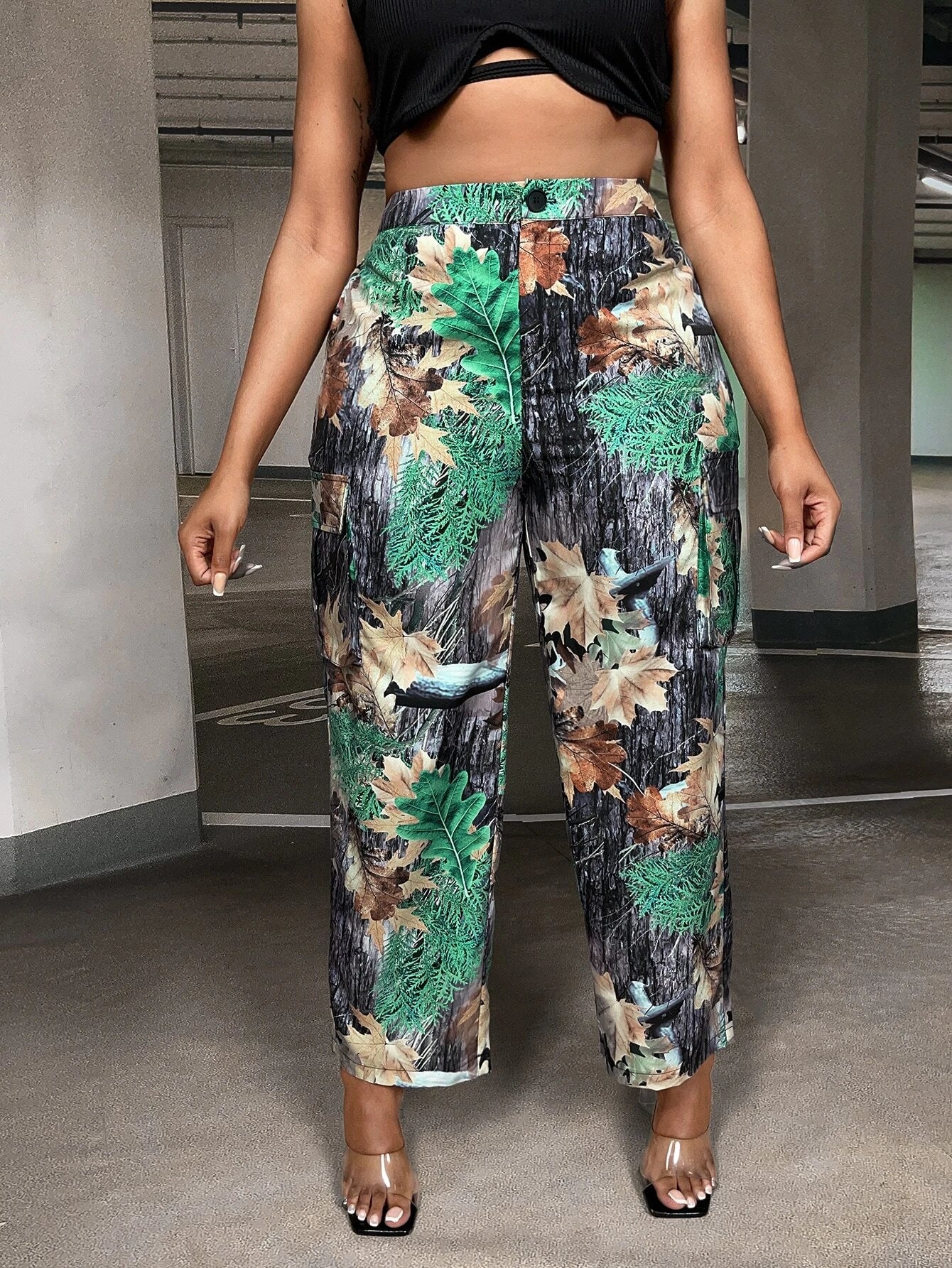 Allover Print Flap Pocket Side Cargo Pants – women's cargo pants front view