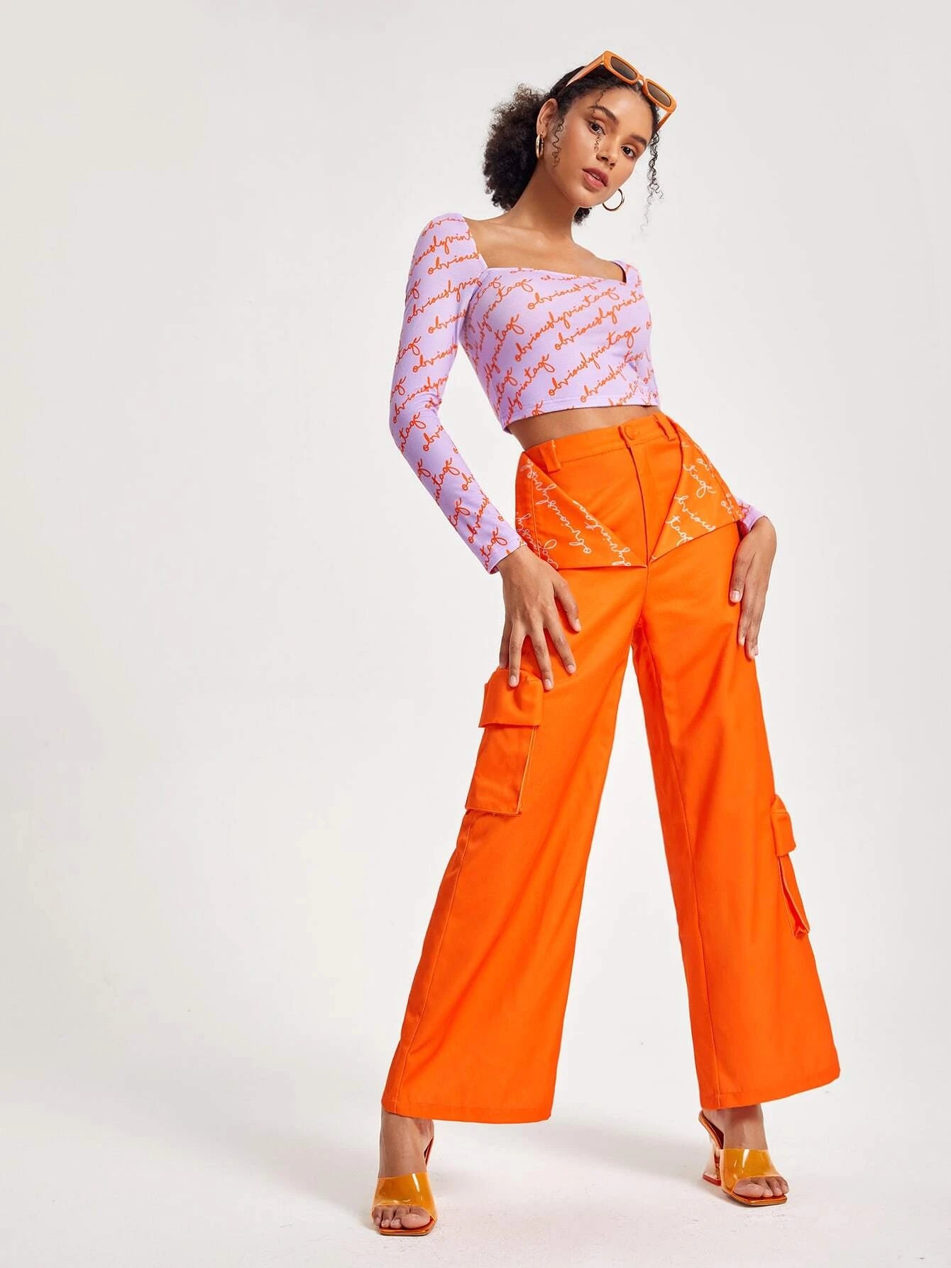Letter Graphic Flap Pocket Side Wide Leg Pants – waistband detail