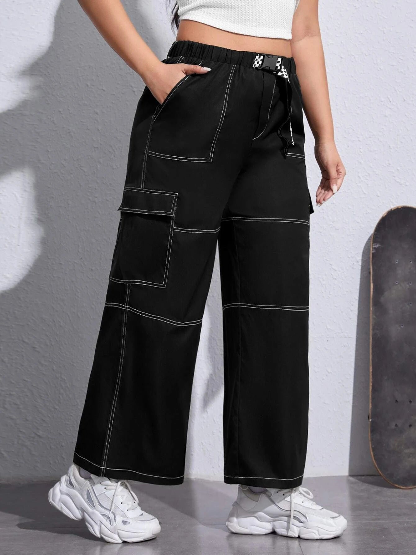 Top Stitching Flap Side Pocket Cargo Pants – side profile view