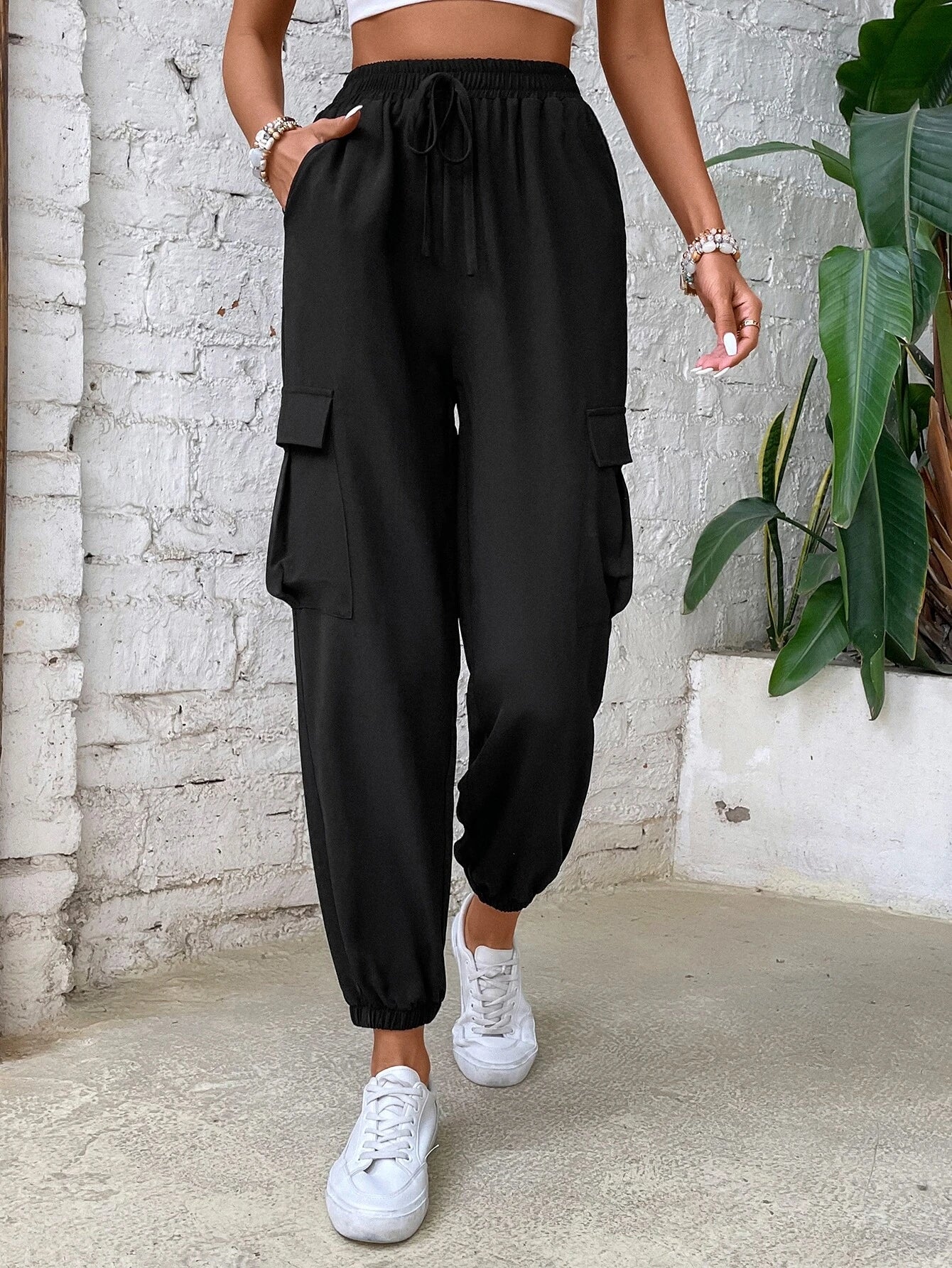 Casual Regular Fit Plain Jogger – full length outfit view