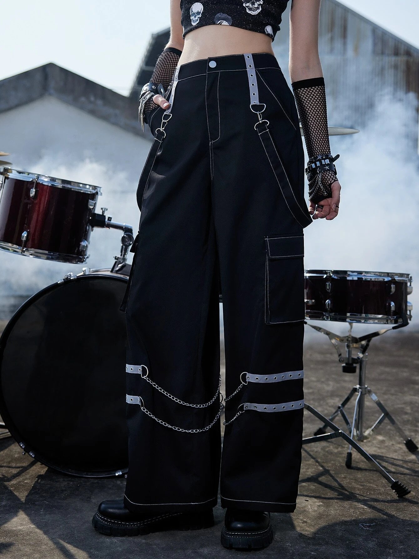 Flap Pocket Chain Cargo Pants – side profile view