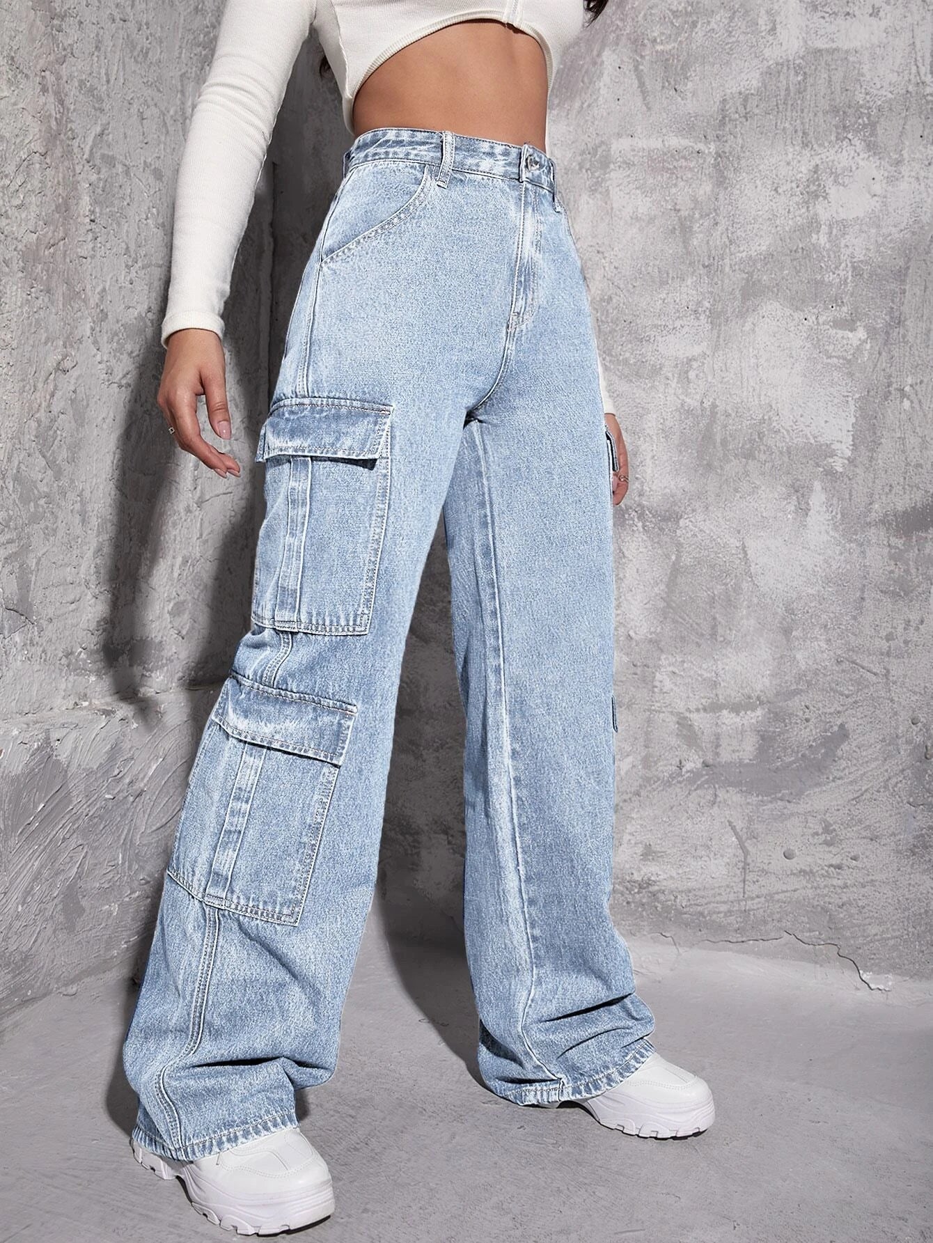 Flap Pocket Boyfriend JeansFlap Pocket Boyfriend Jeans - Image 4