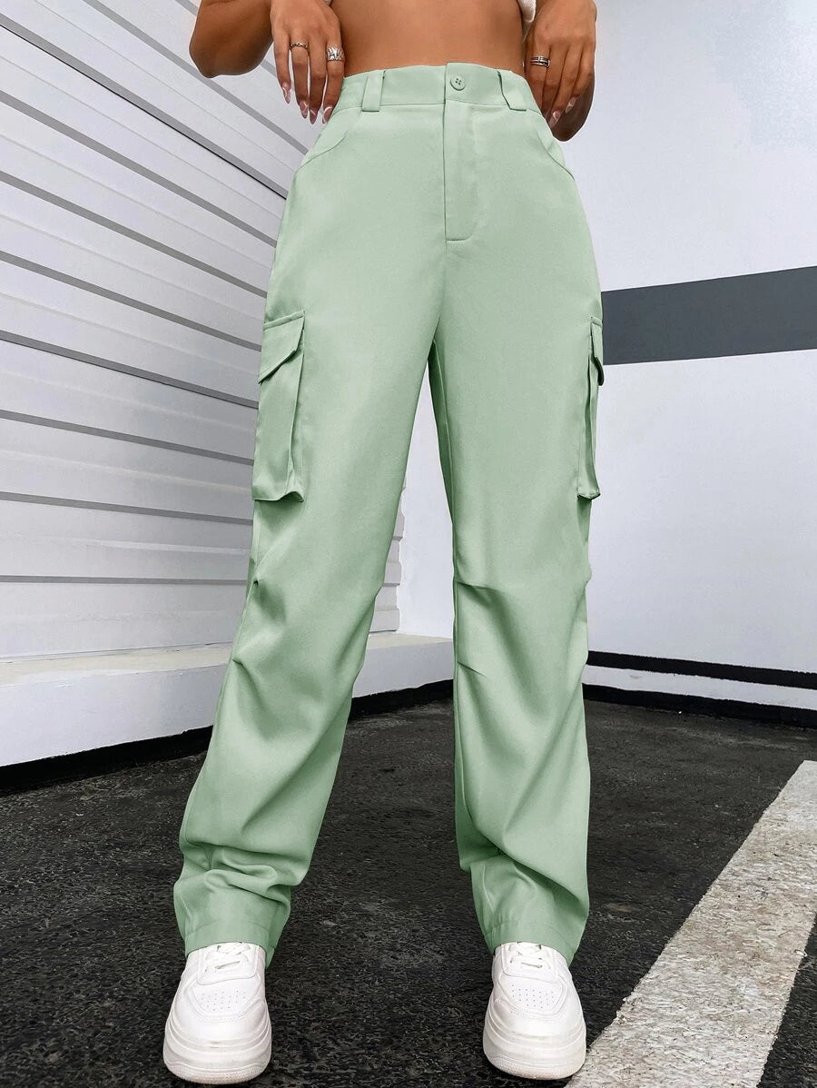 Solid Flap Pocket Side Cargo Pants – lifestyle view 17