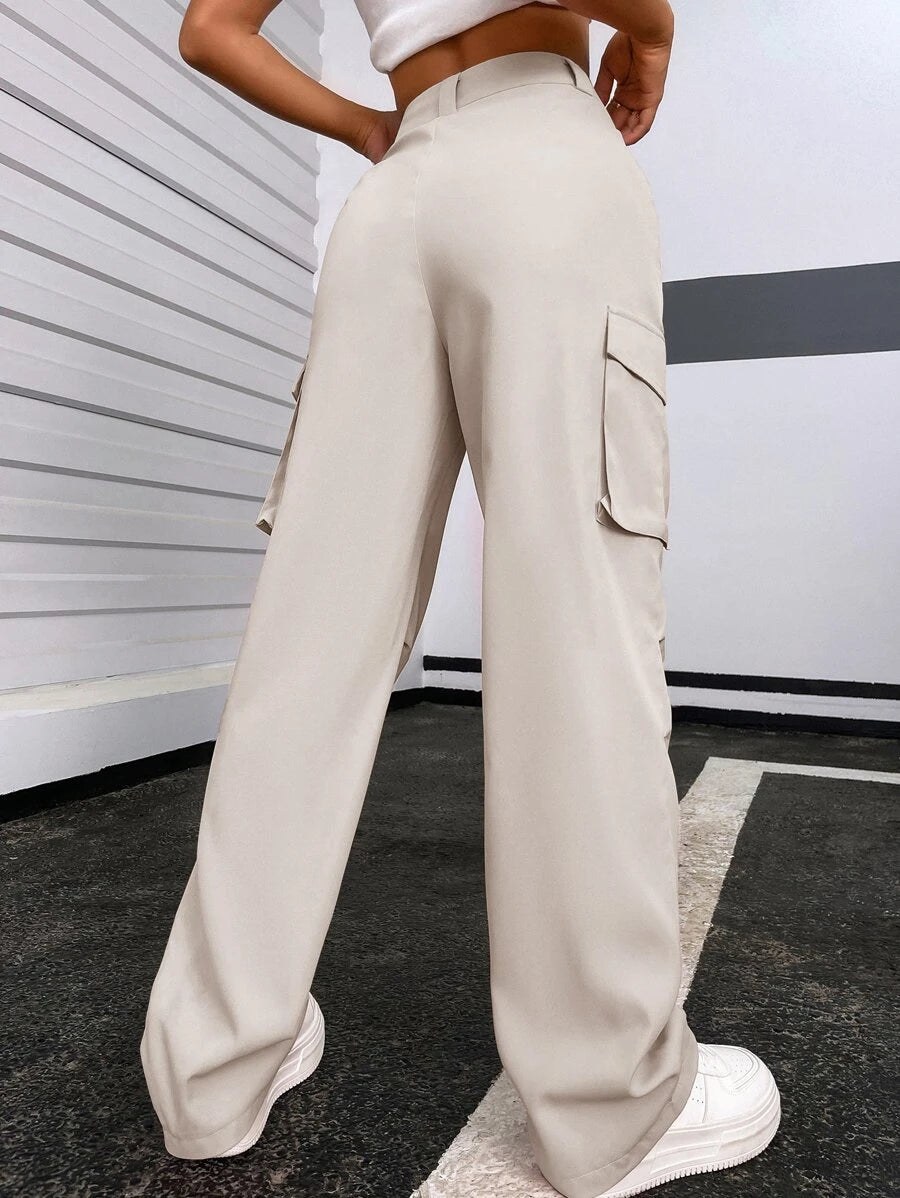 Solid Flap Pocket Side Cargo Pants – lifestyle view 28