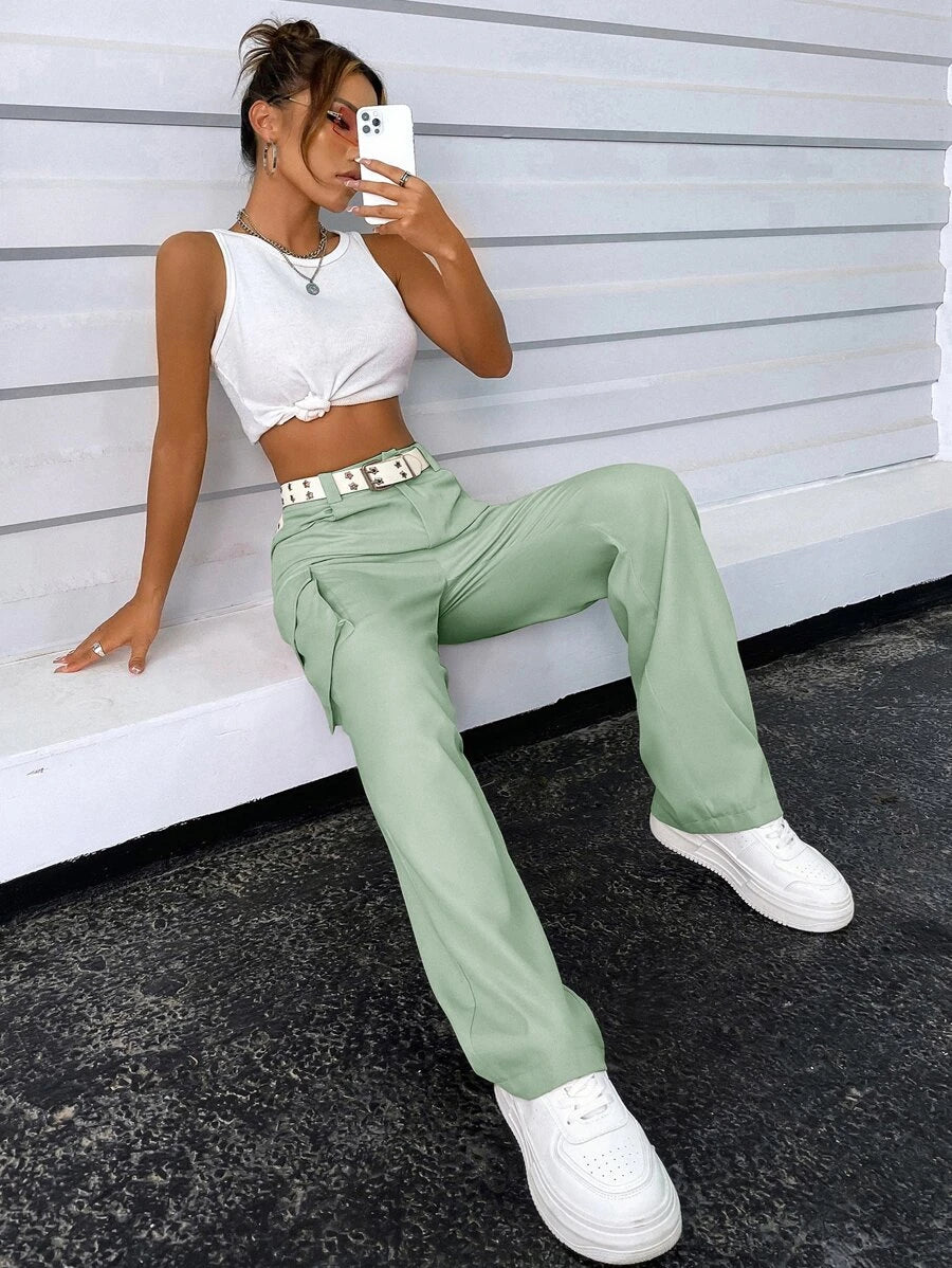 Solid Flap Pocket Side Cargo Pants – lifestyle view 15