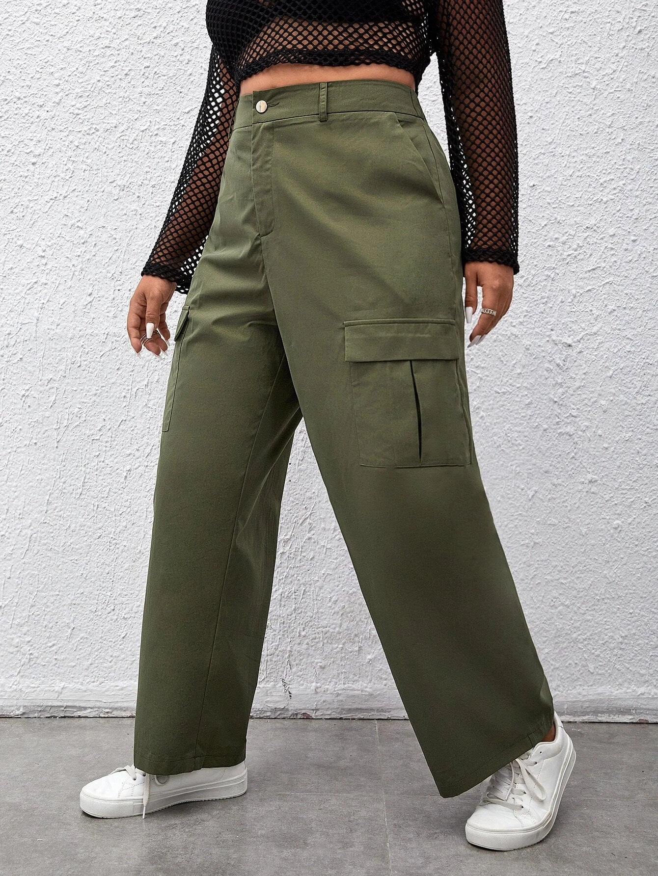 High Waist Flap Pocket Side Casual Cargo Pants – back view detail