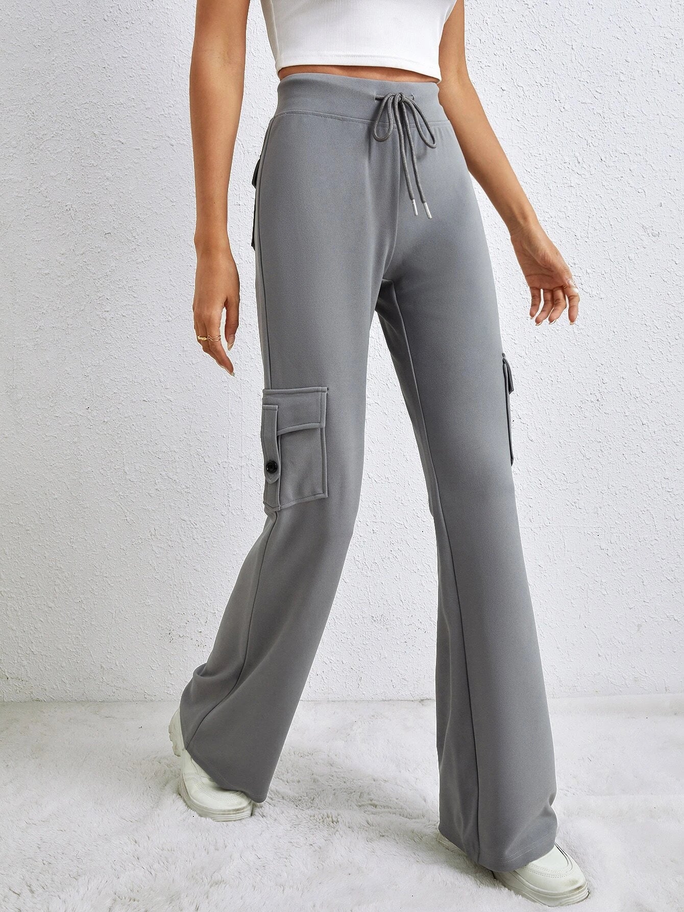 Tall Flap Pocket Side Drawstring Waist Cargo Pants – back view detail