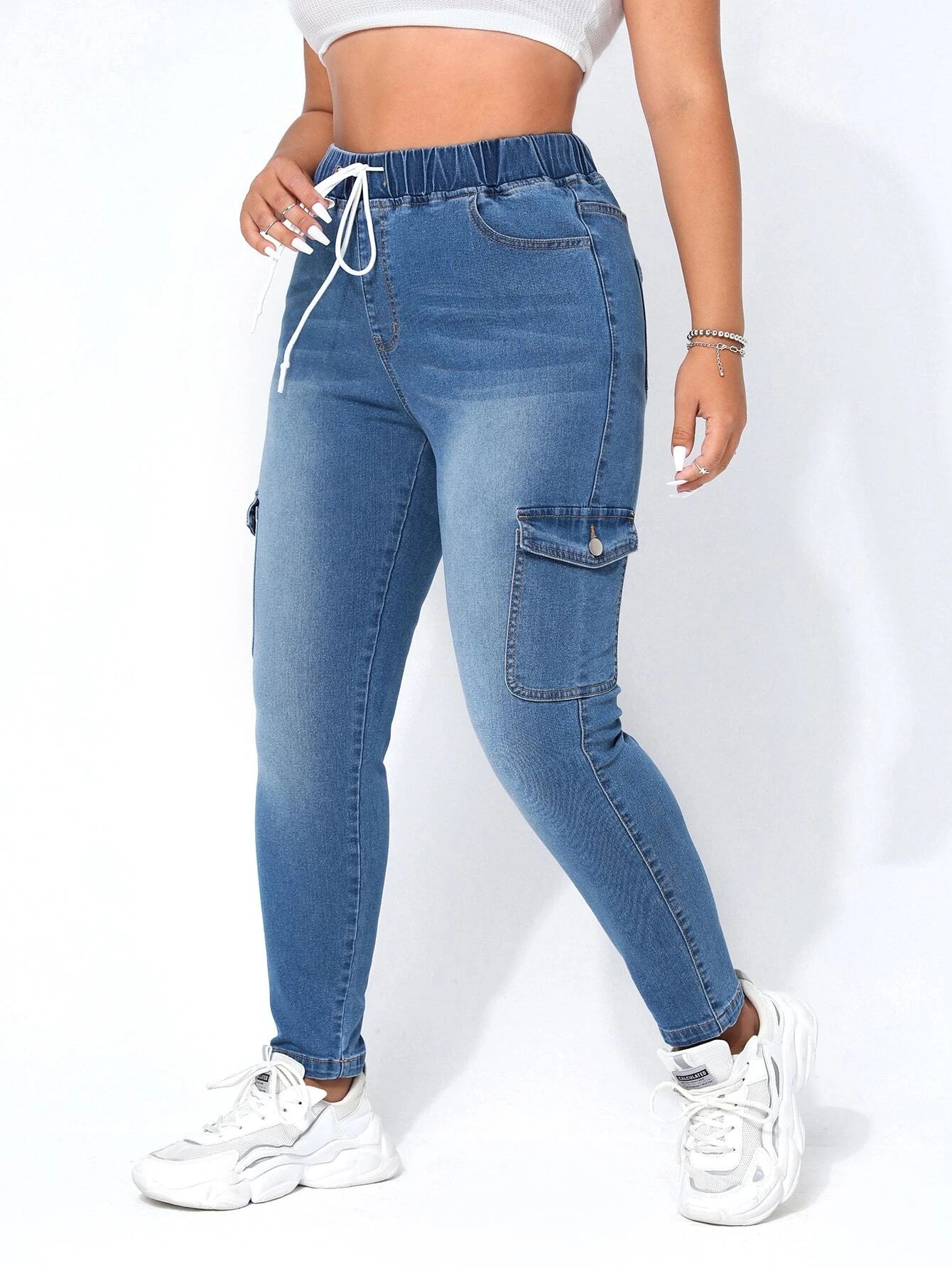 Versatile Drawstring Waist Cargo Jeans – side profile view