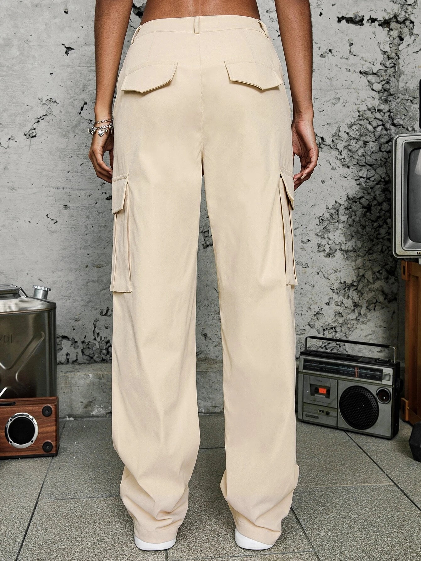 Flap Side Pocket Cargo Pants – back view detail
