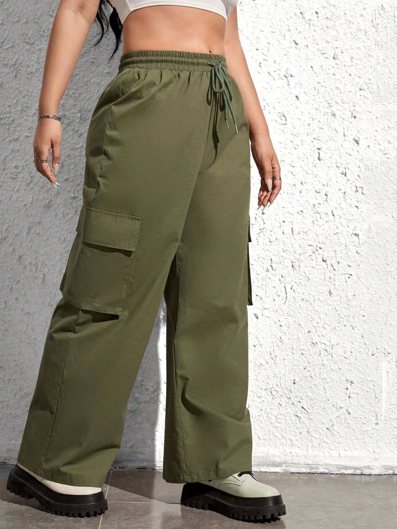 Casual Flap Pocket Side Drawstring Waist Cargo Pants – side profile view