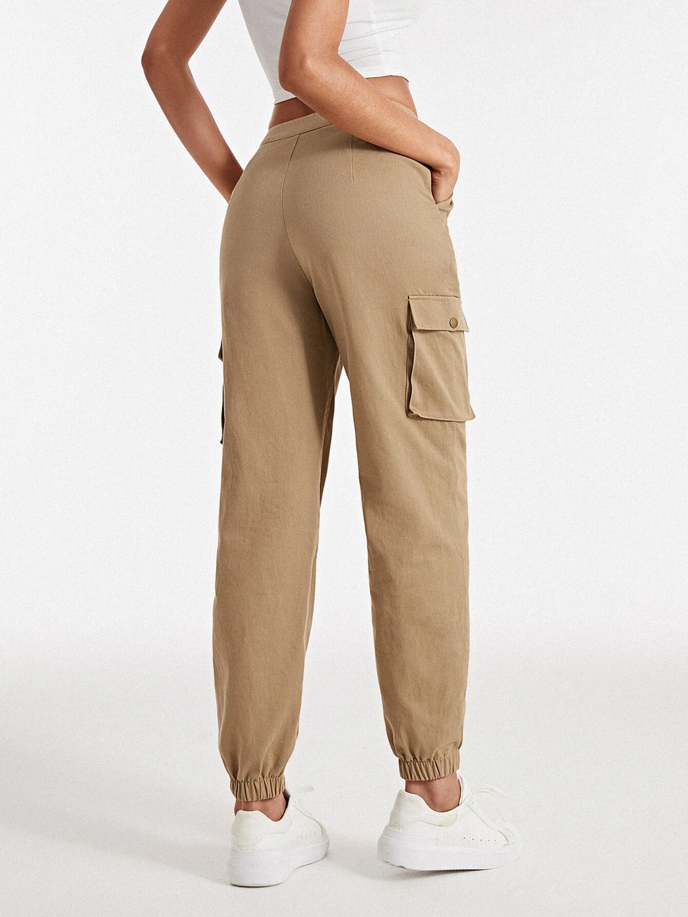 Casual Plain Flap Side Pocket Cargo Pants – side profile view