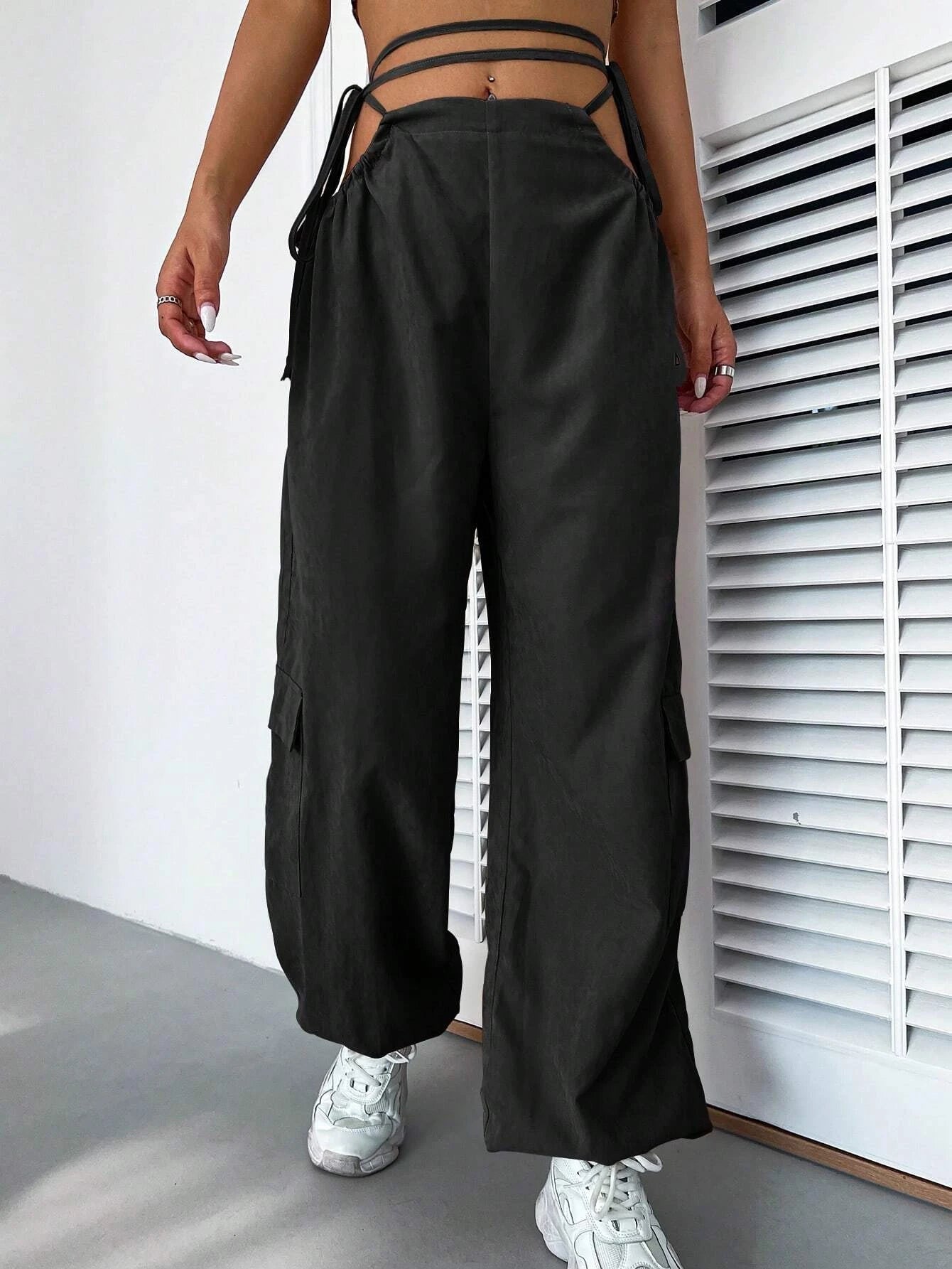 Comfort Waist Drawstring Cargo Pants – back view detail
