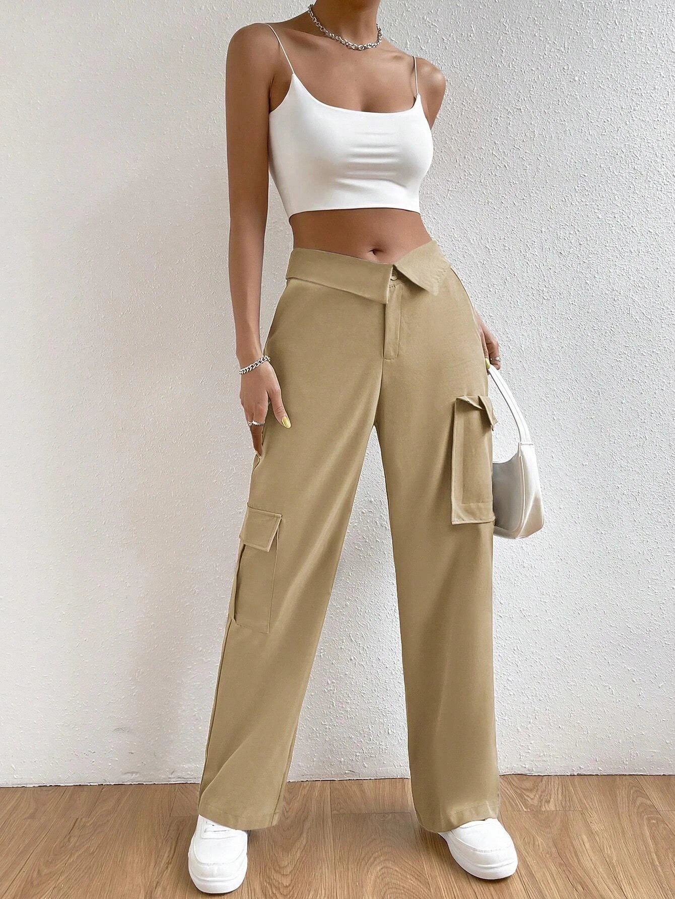 High Waist Regular Fit Cargo Pants – model wearing view