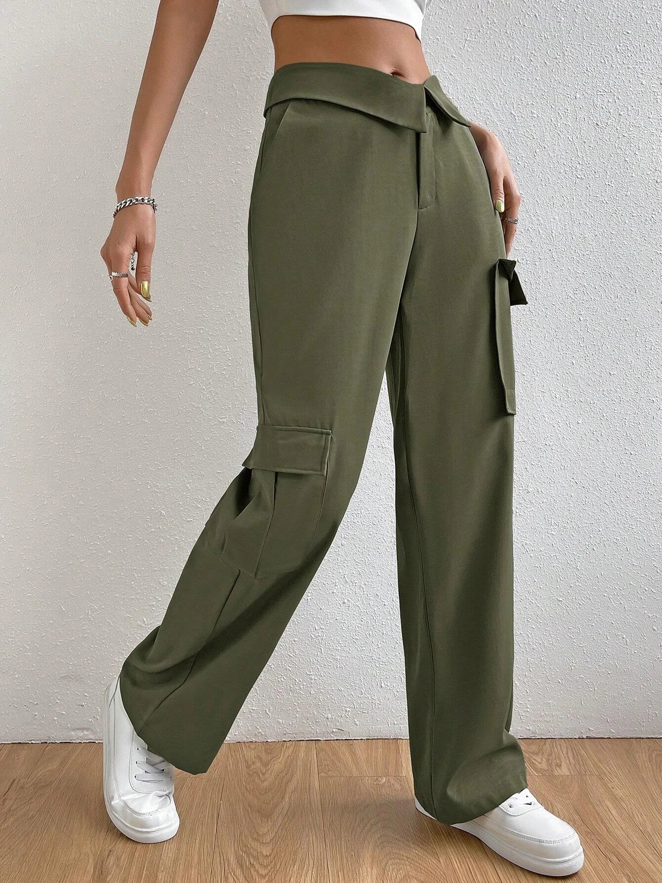 Pocket Side Cargo Pants – fabric detail close-up
