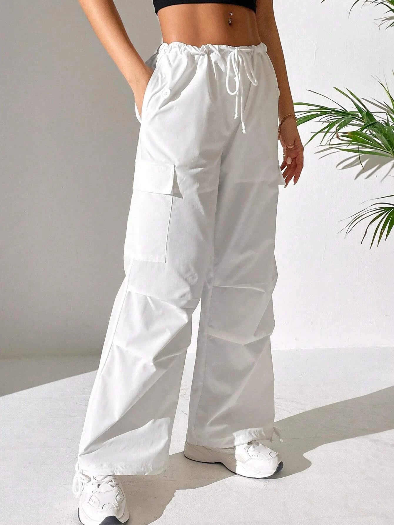 Drawstring Parachute Cargo Pants – waistband detail