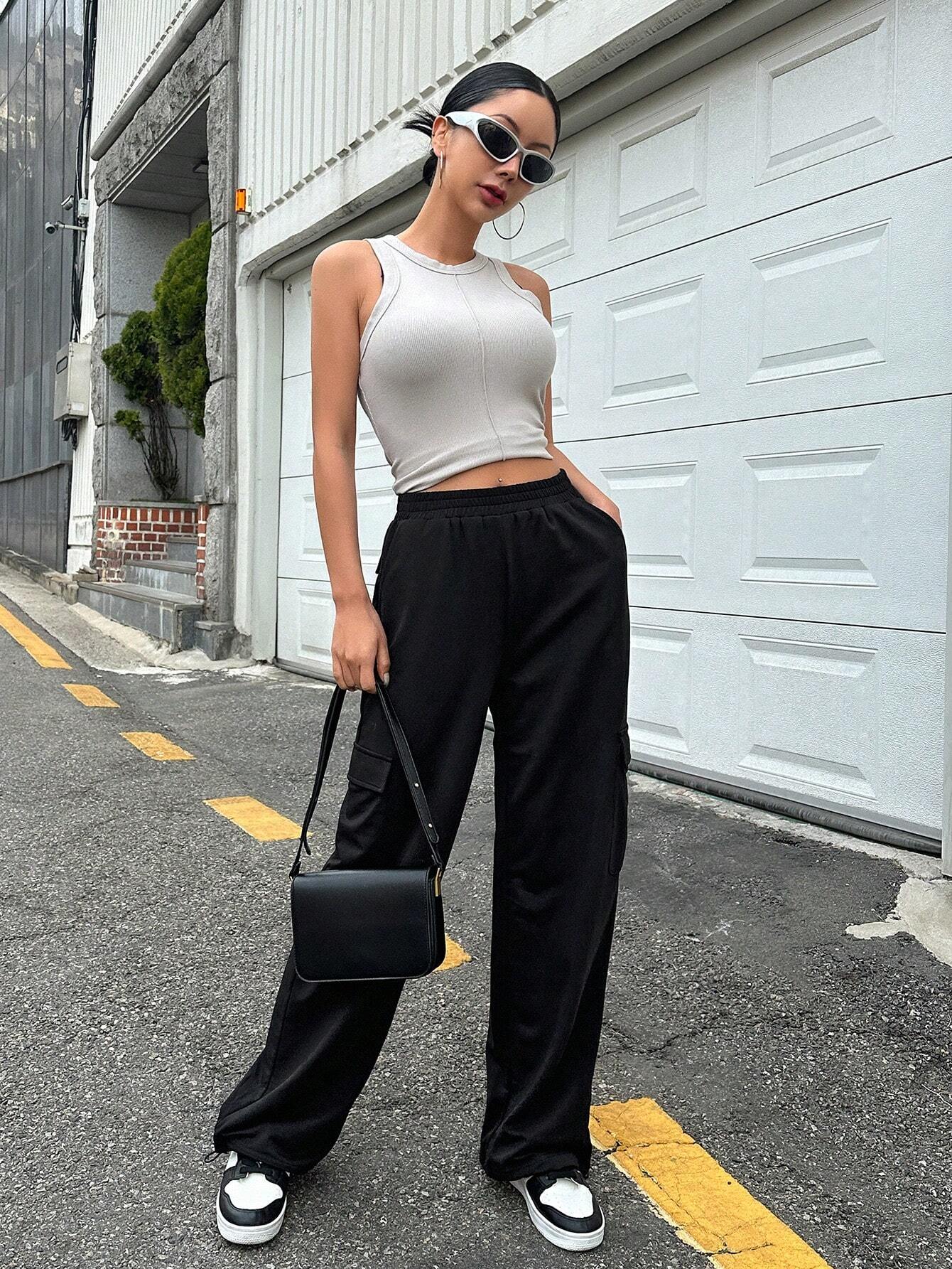 Flap Pocket Straight Fit Cargo Pants – pocket detail close-up