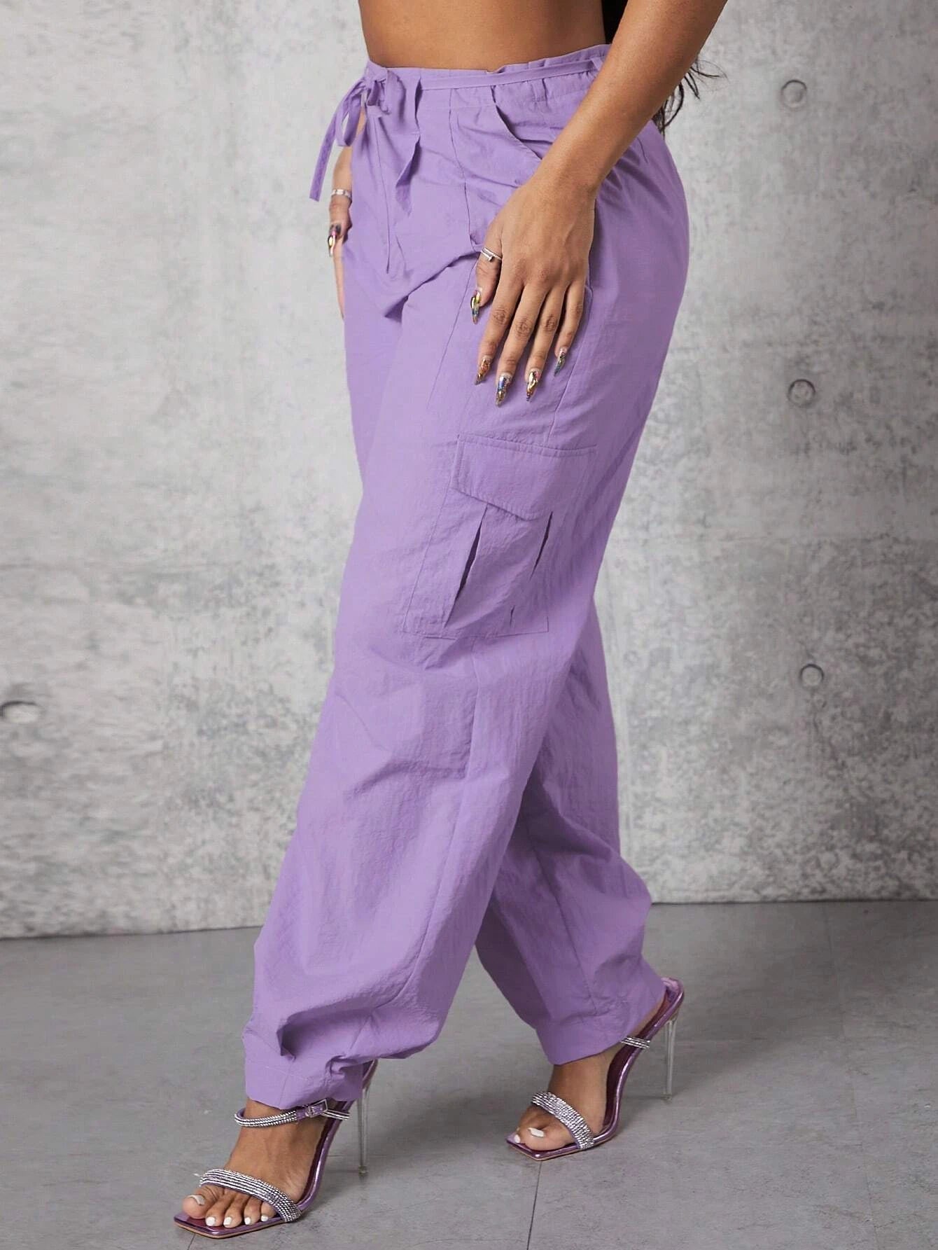 Solid Color Drawstring Waist Flap Pocket Belted Cargo Pants - Stretch Co – pocket detail close-up