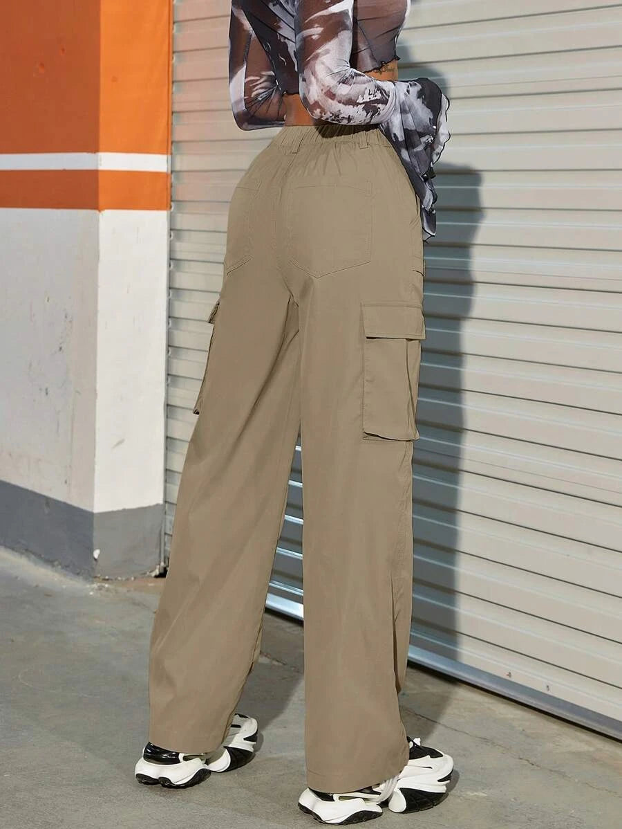 Street Solid Flap Pocket Side Cargo Pants – full length outfit view