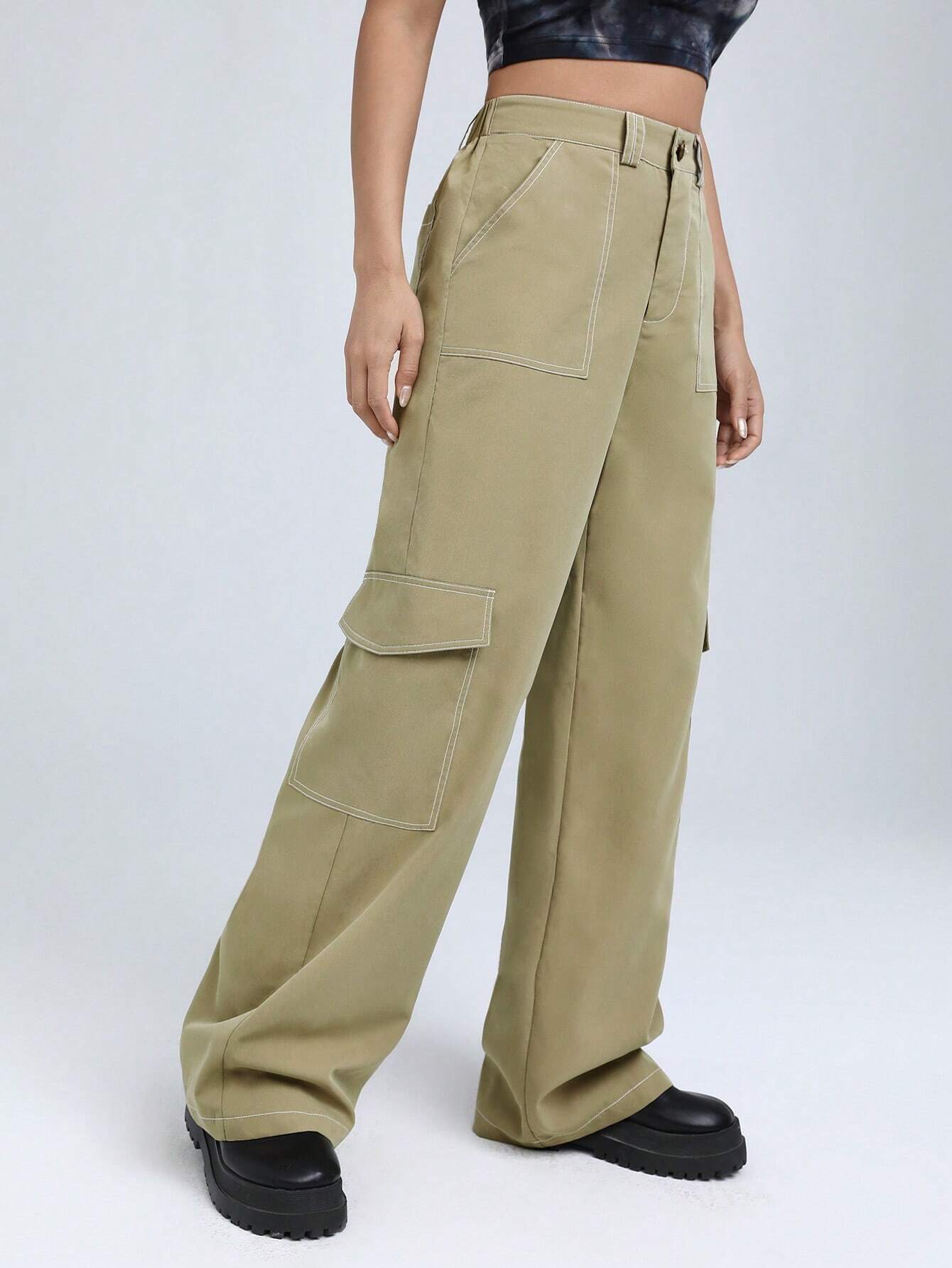 Flap Pocket Side Cargo Pants Style 14 – waistband detail