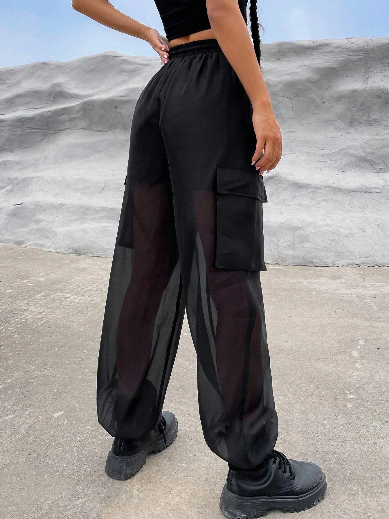 Flap Pocket Side Drawstring Cargo Pants Style 2 – back view detail