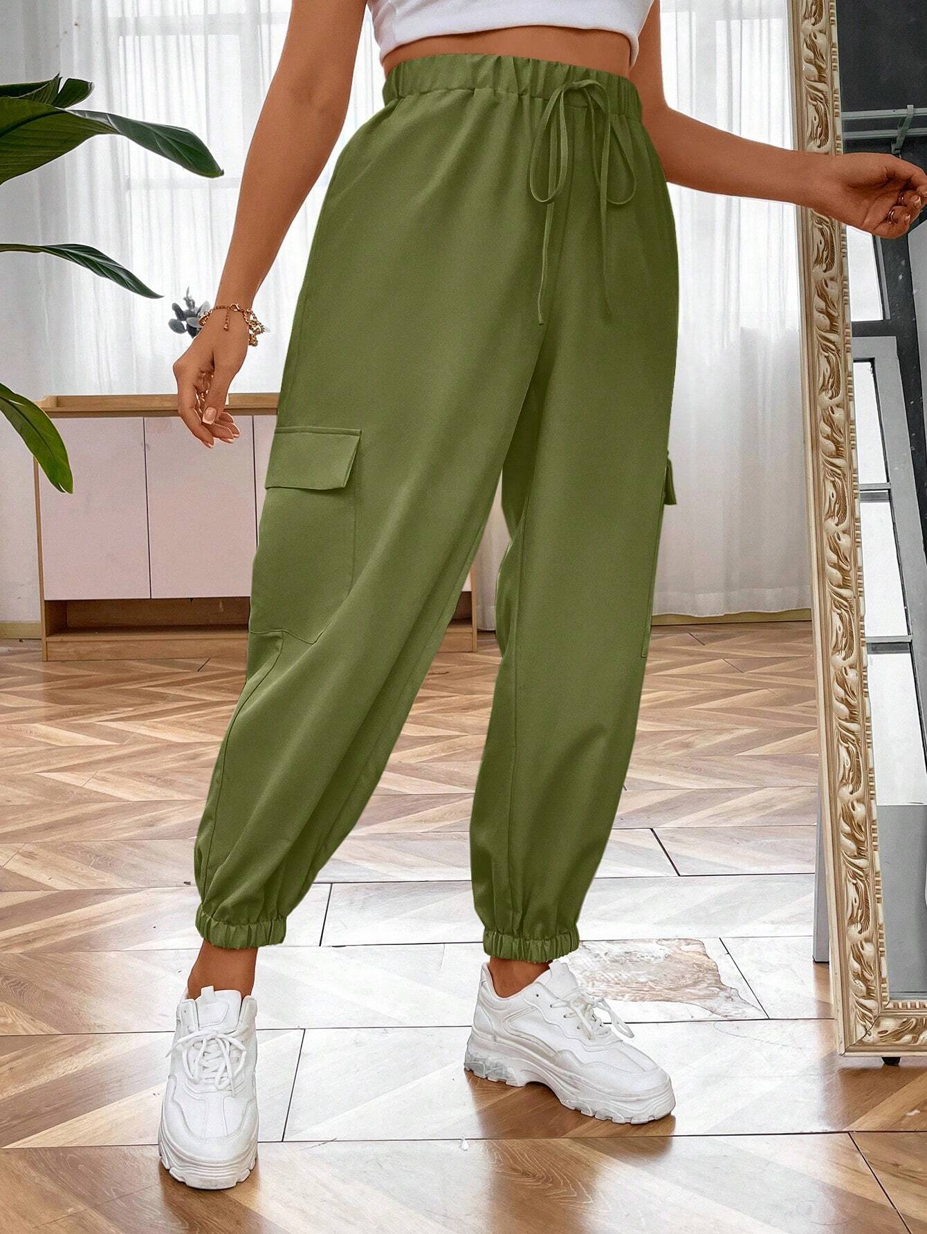 Flap Pocket Tie Waist Cargo Pants – back view detail