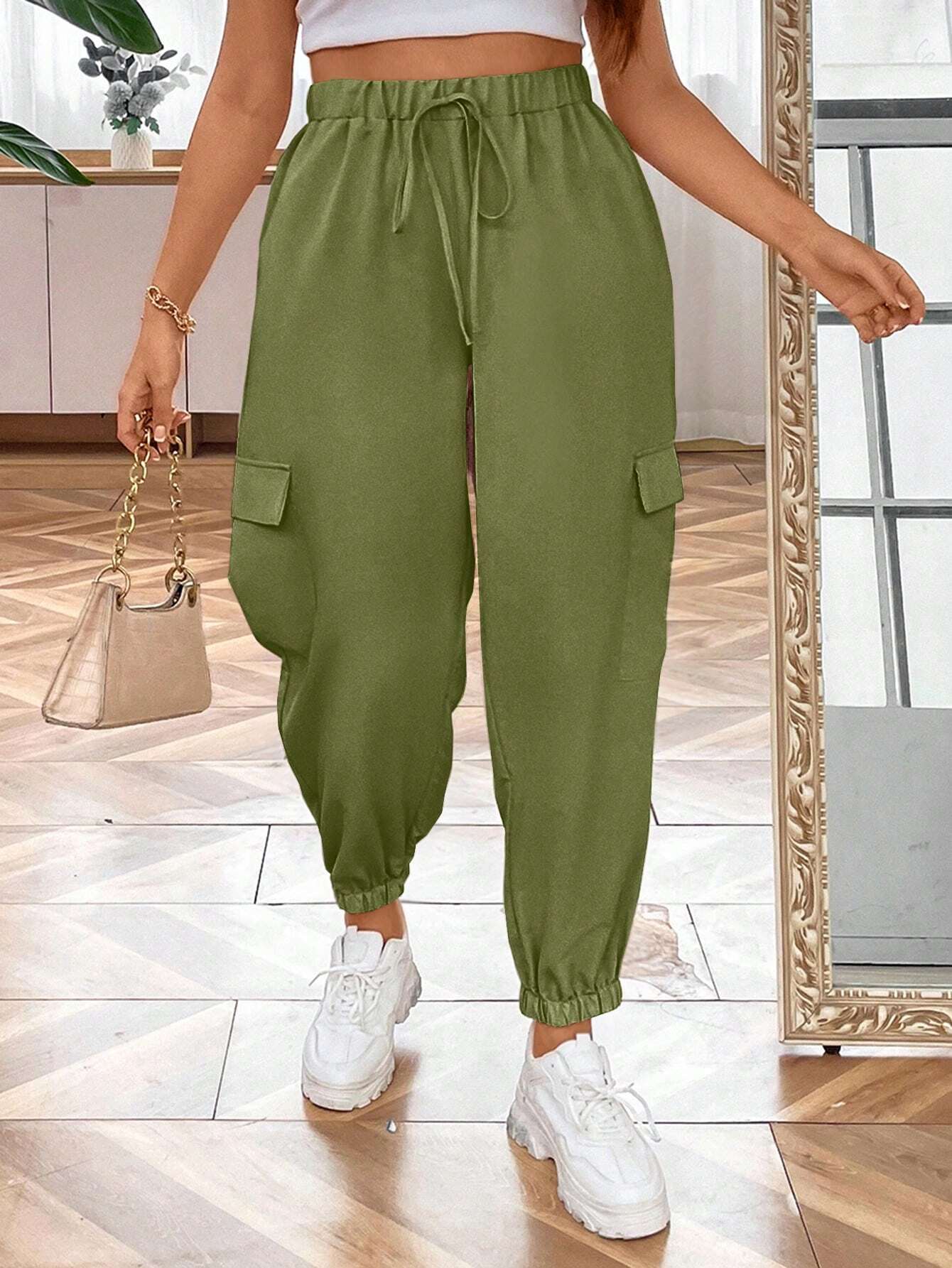 Flap Pocket Tie Waist Cargo Pants – pocket detail close-up